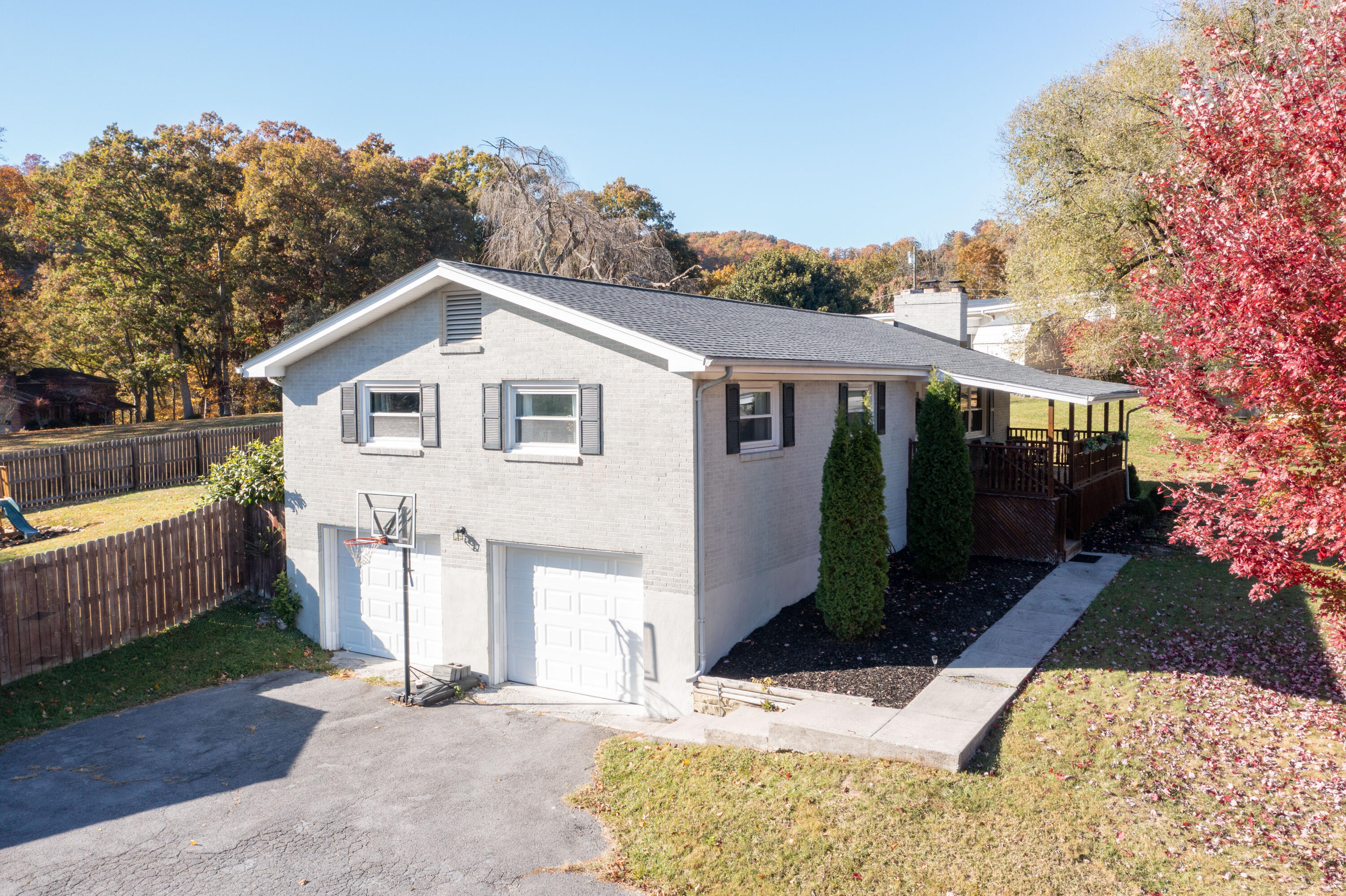 300 Richmond Heights Road