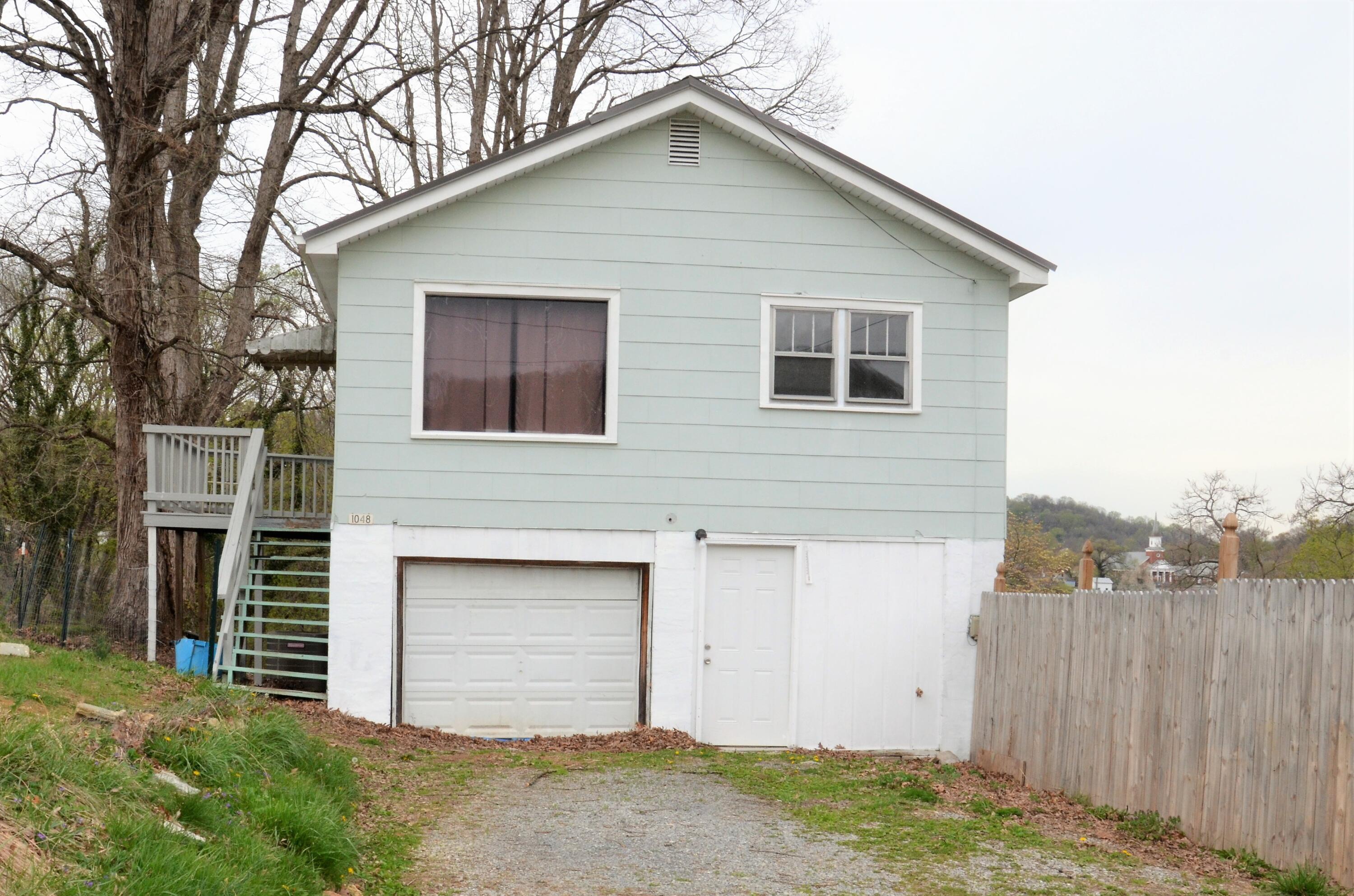 1048 Cooper Street
