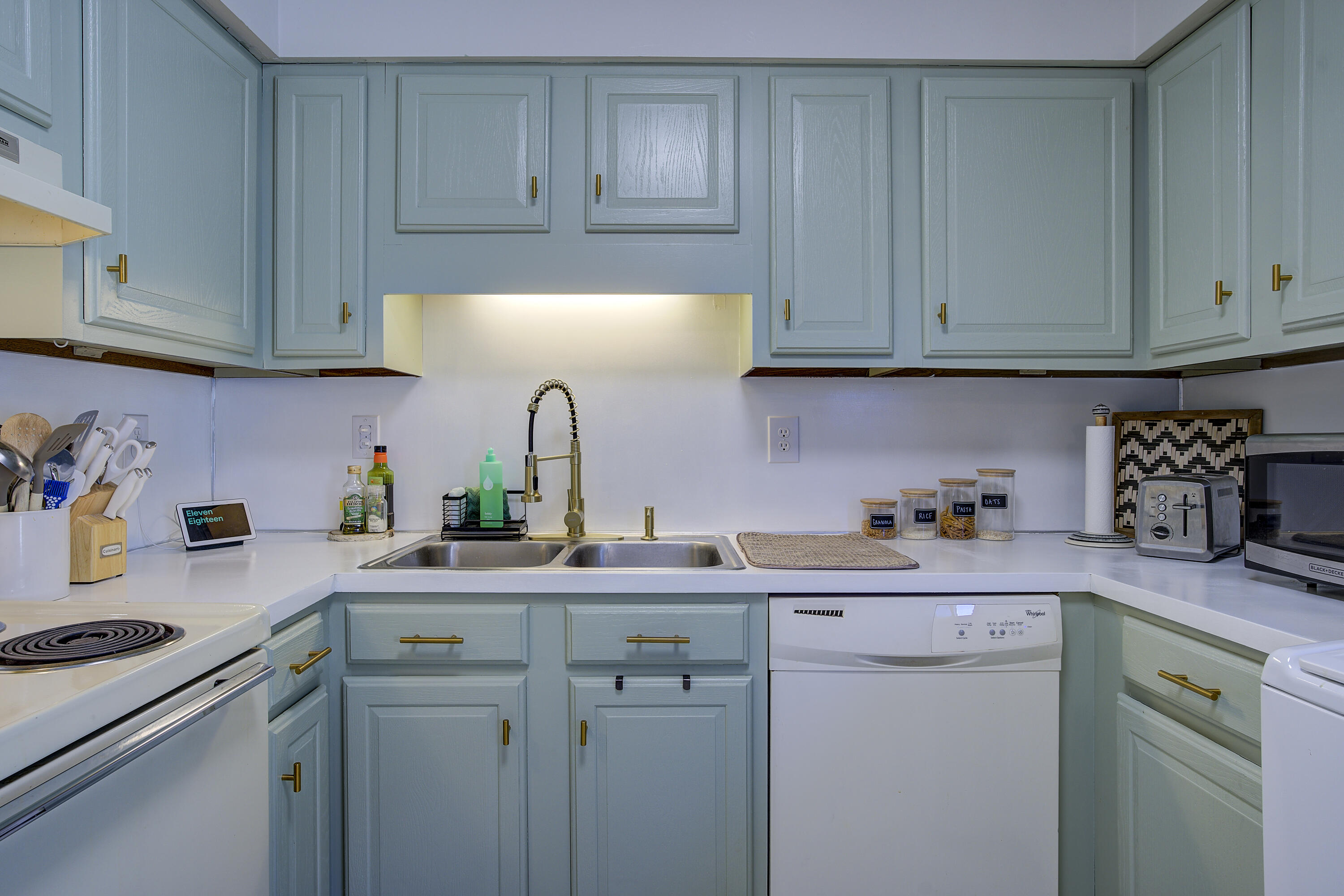 452 Eastley Court, C