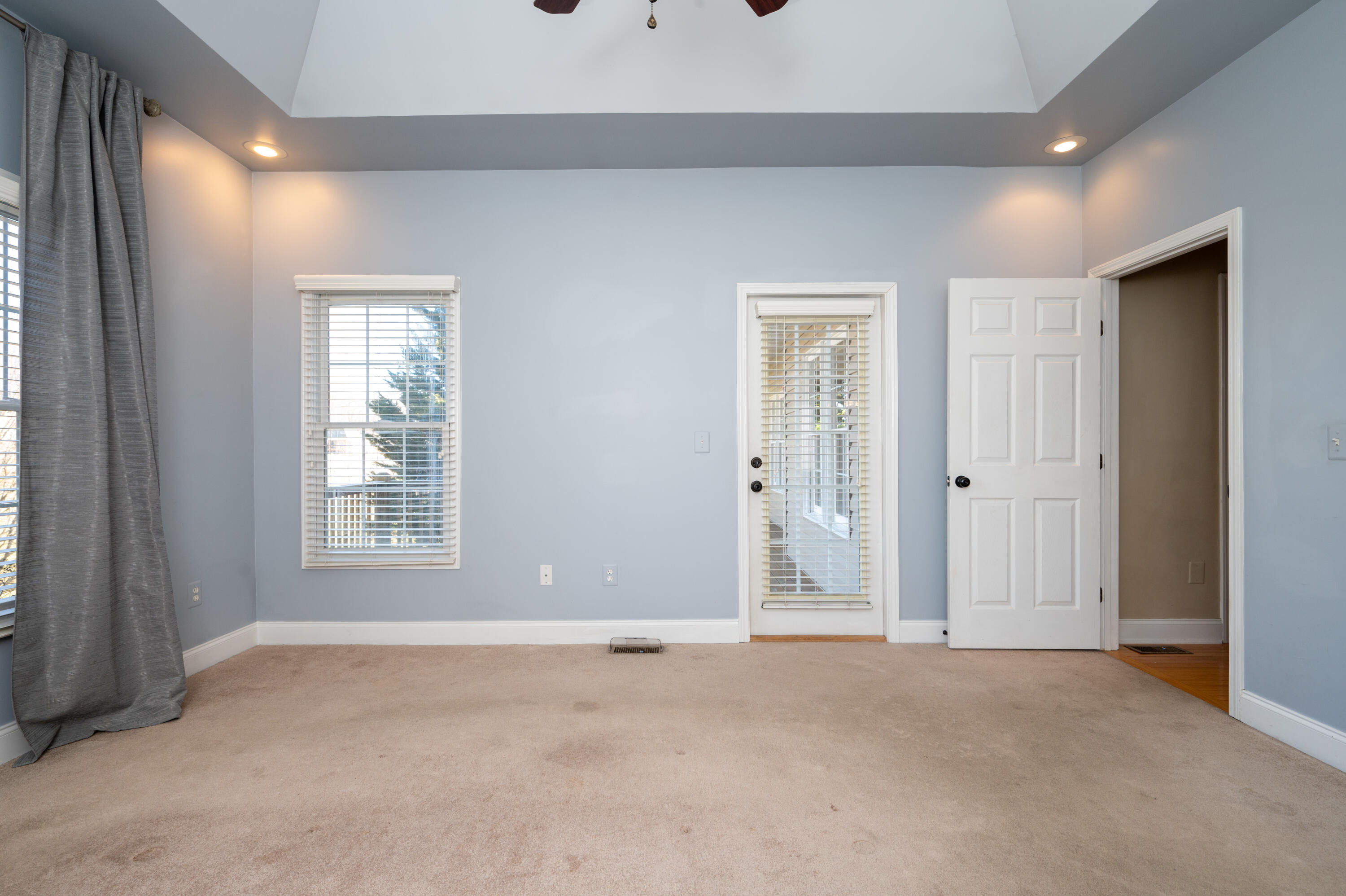 1820 Weaver Branch Road