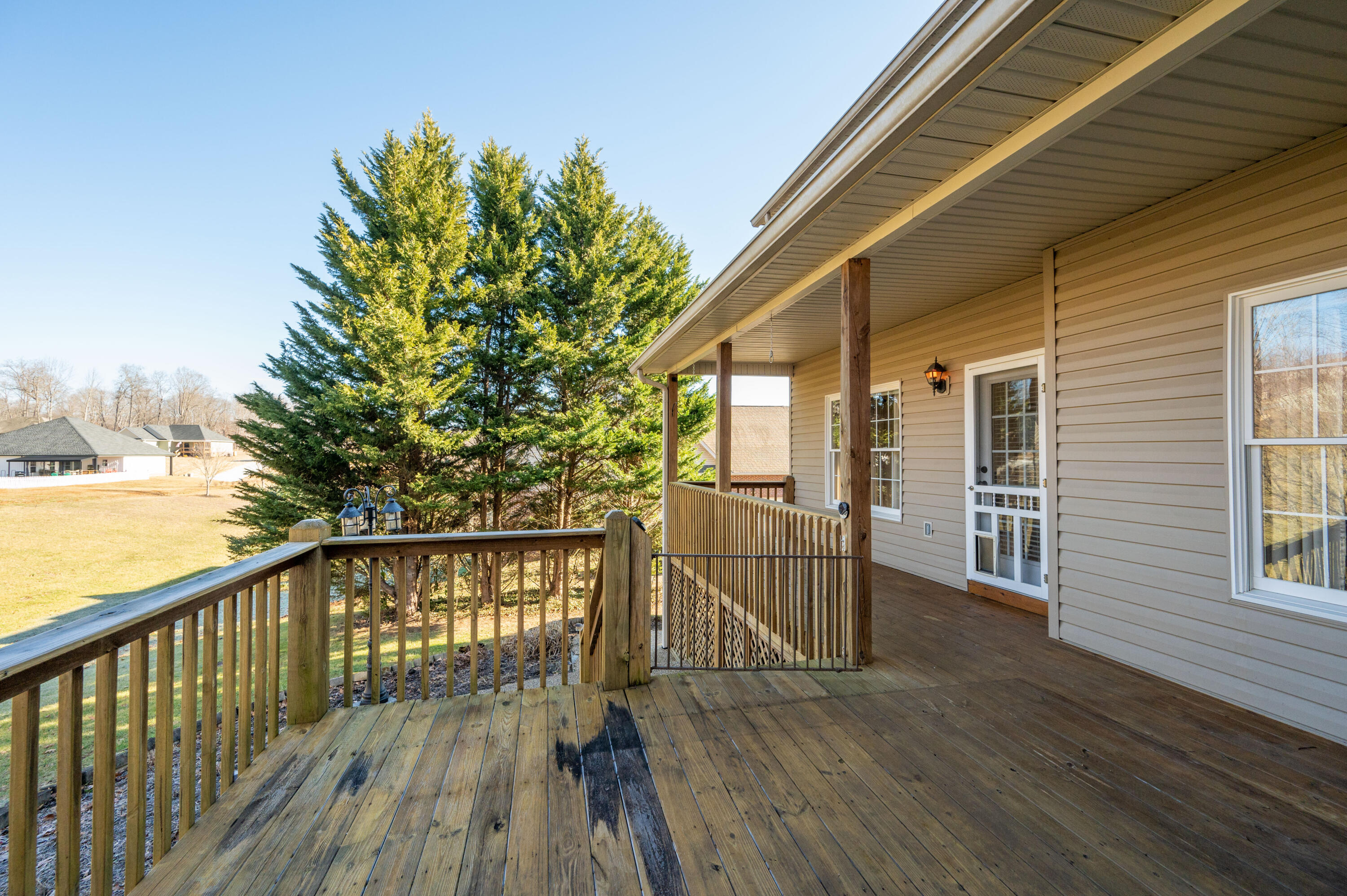 1820 Weaver Branch Road