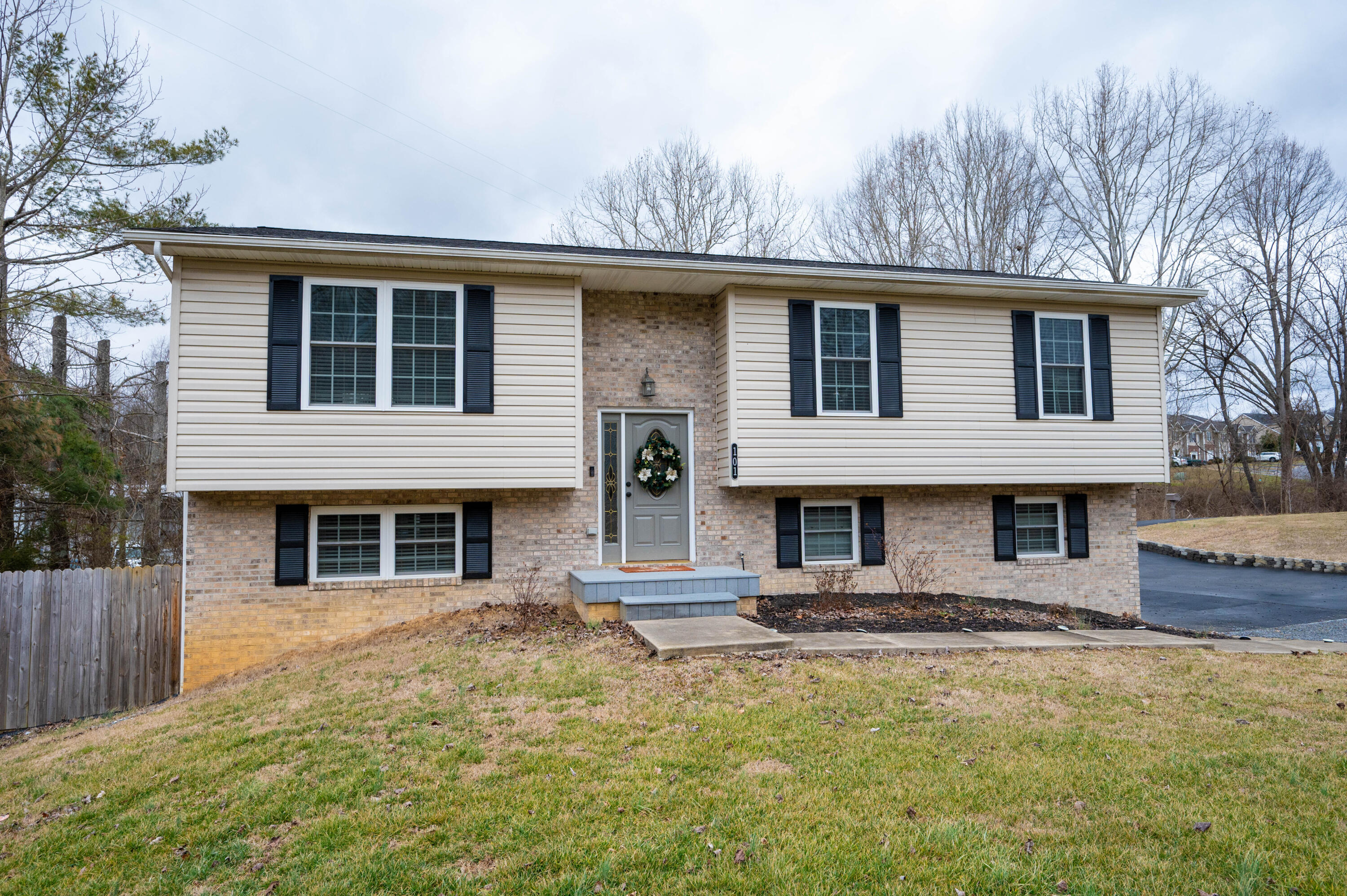 101 Sapling Grove Court