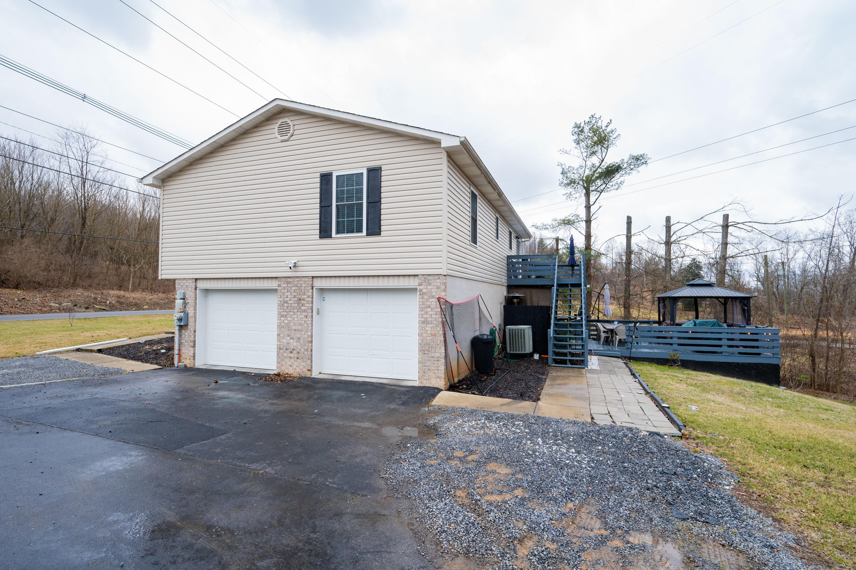 101 Sapling Grove Court