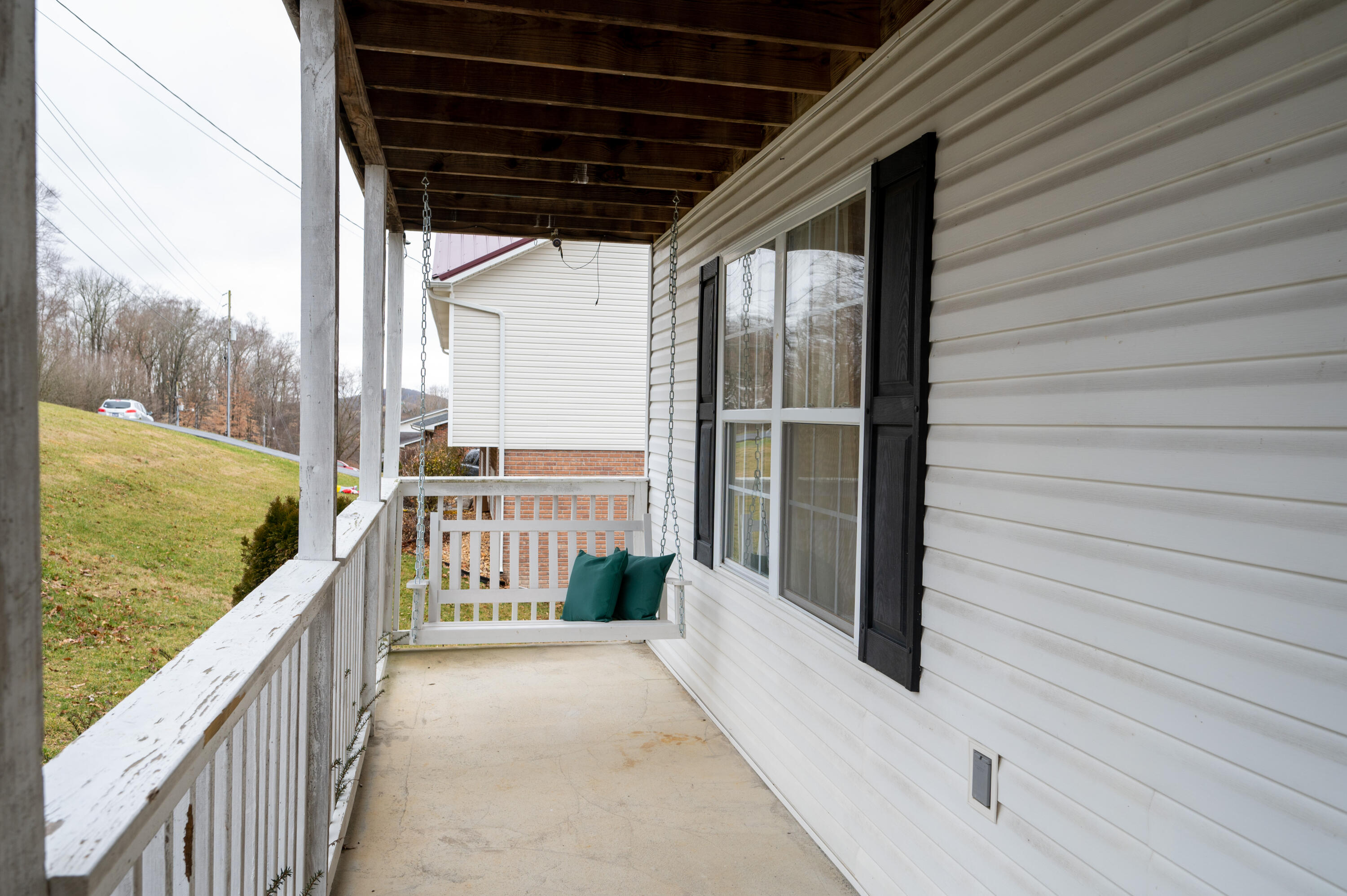 193 River Road