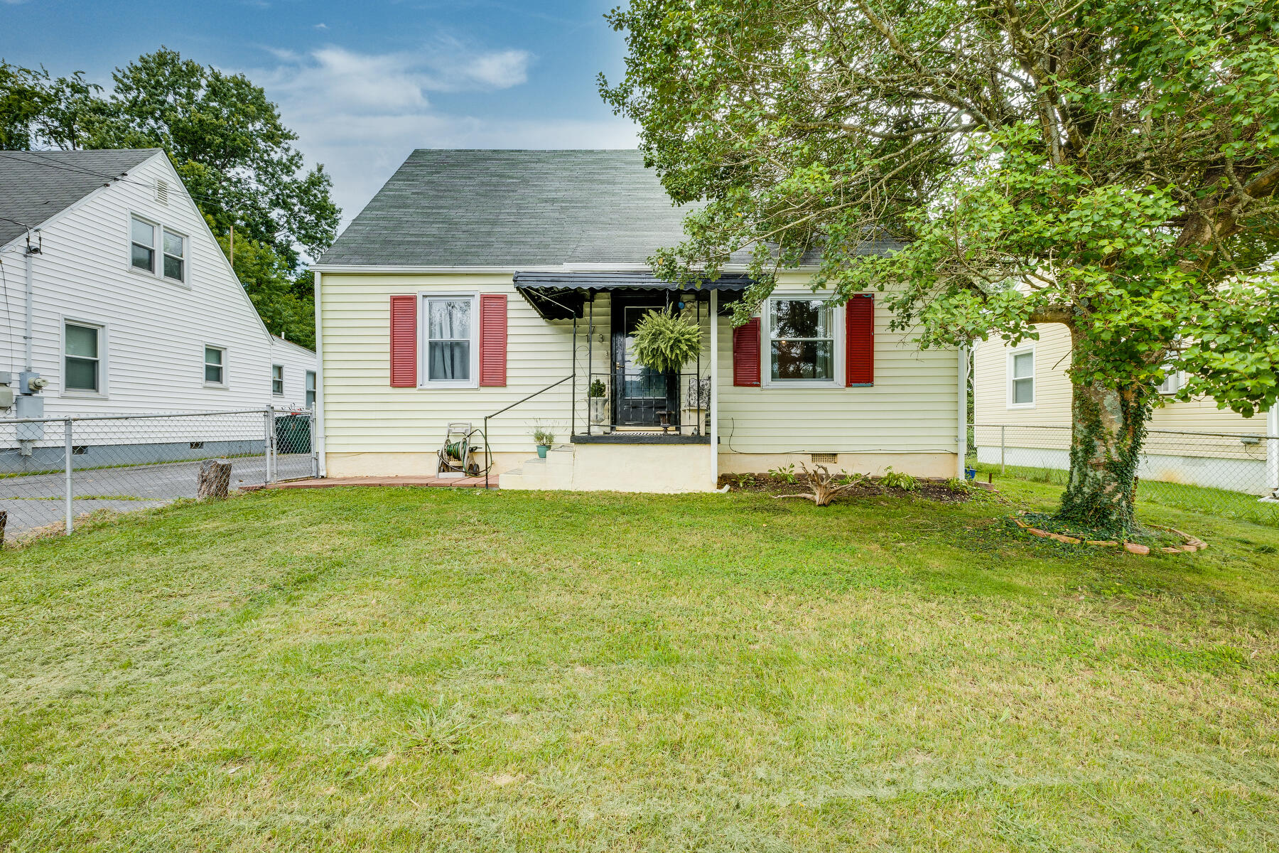 173 Seward Ave Avenue