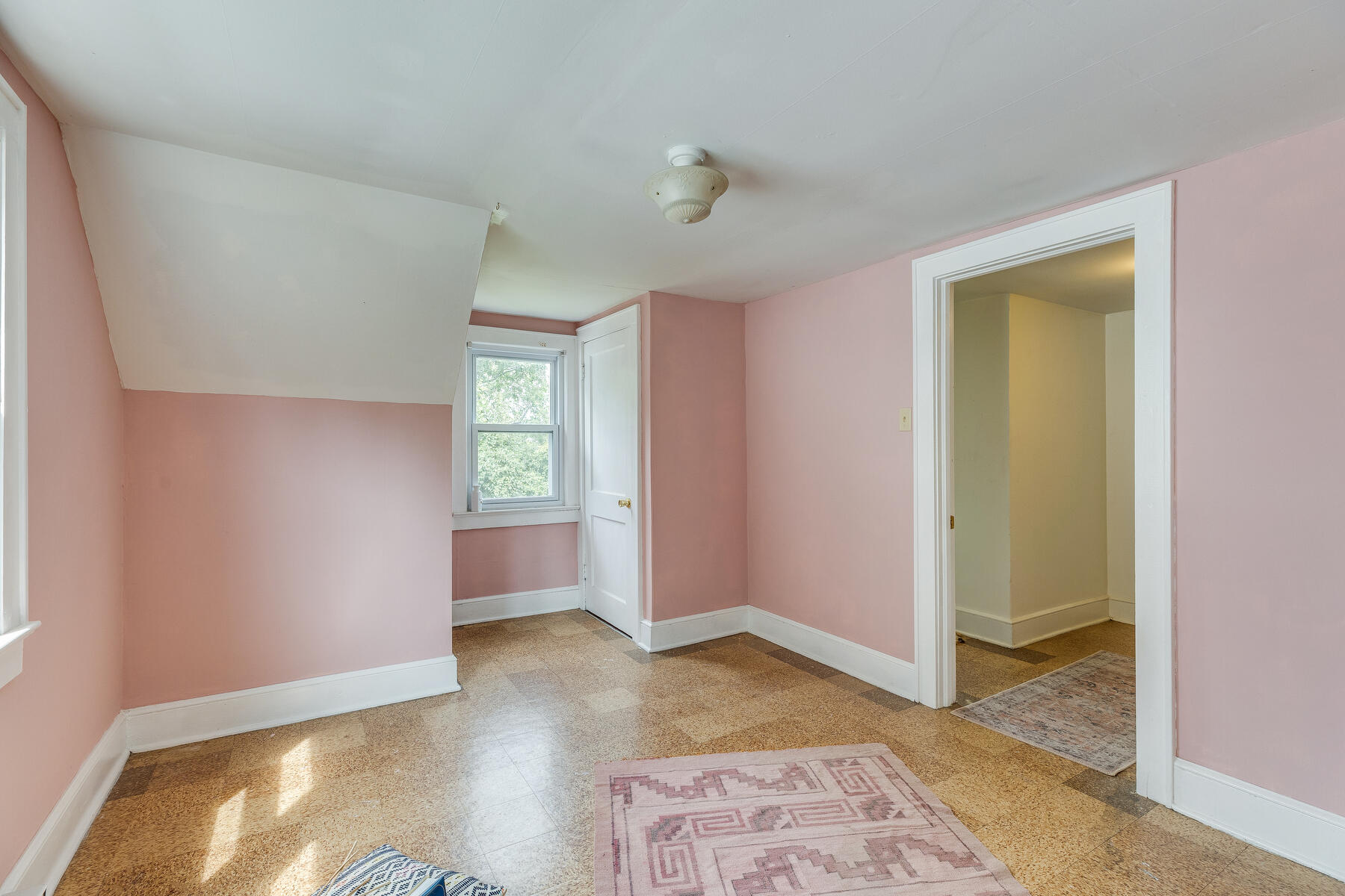 173 Seward Ave Avenue