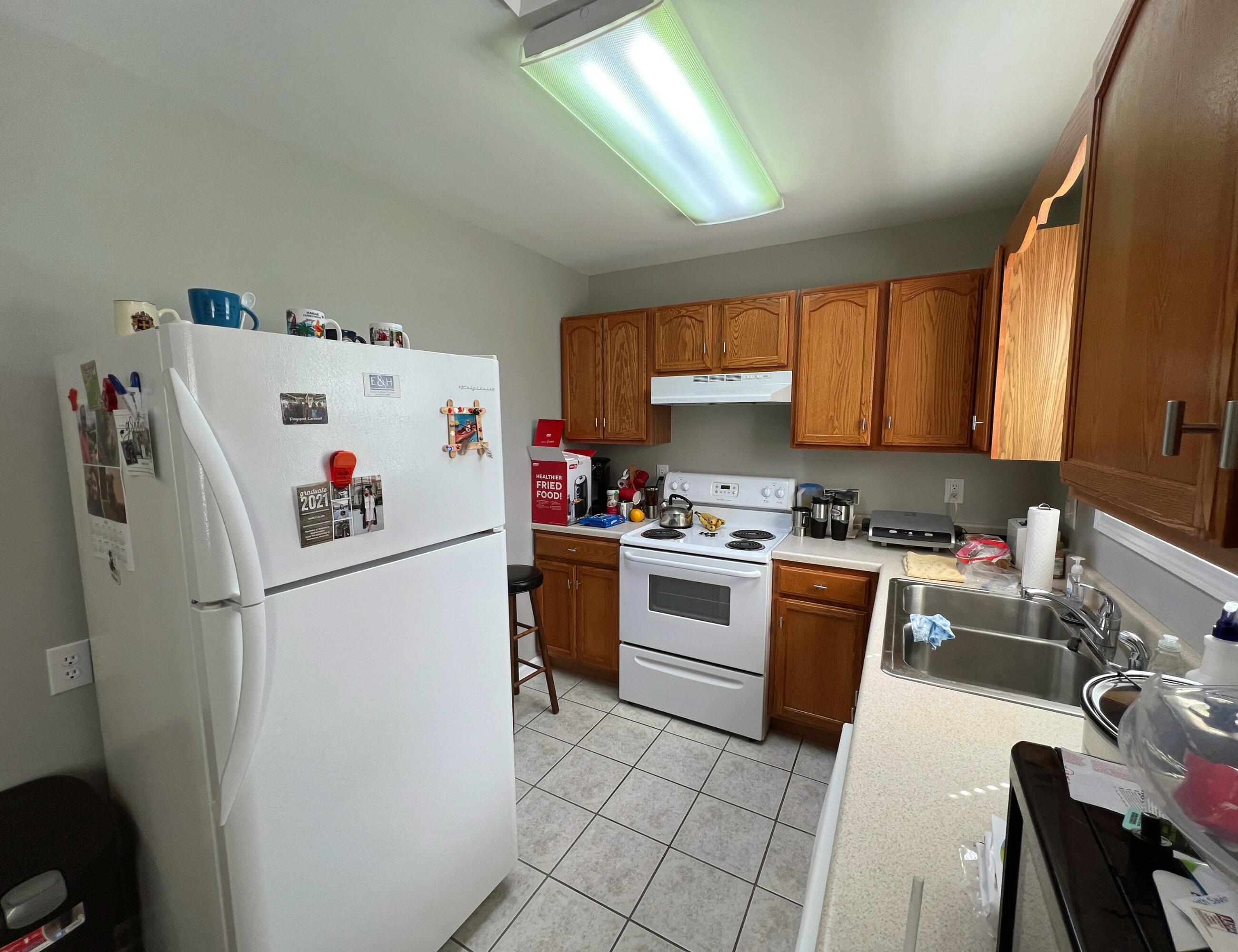 2420 Volunteer Parkway, 39