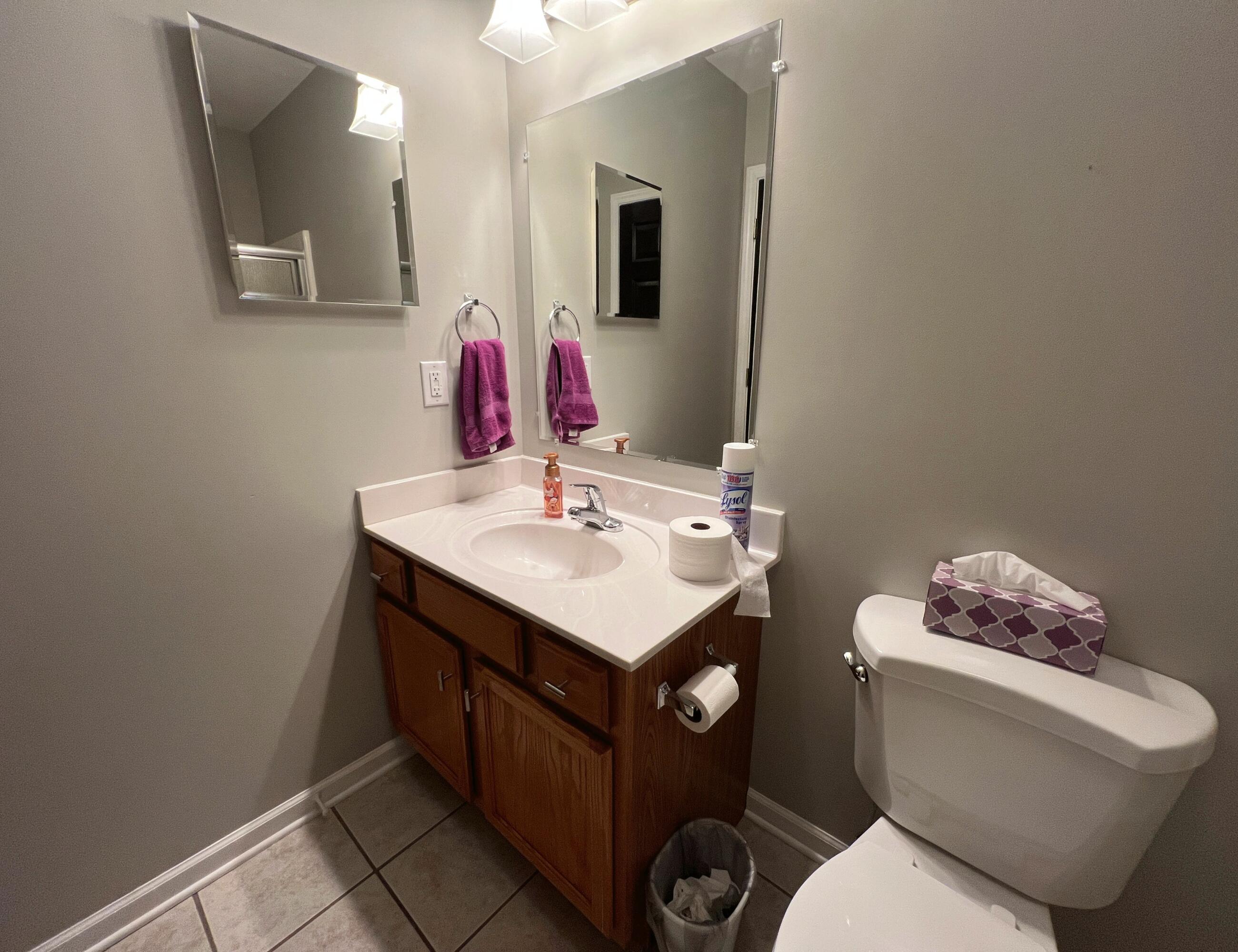 2420 Volunteer Parkway, 39