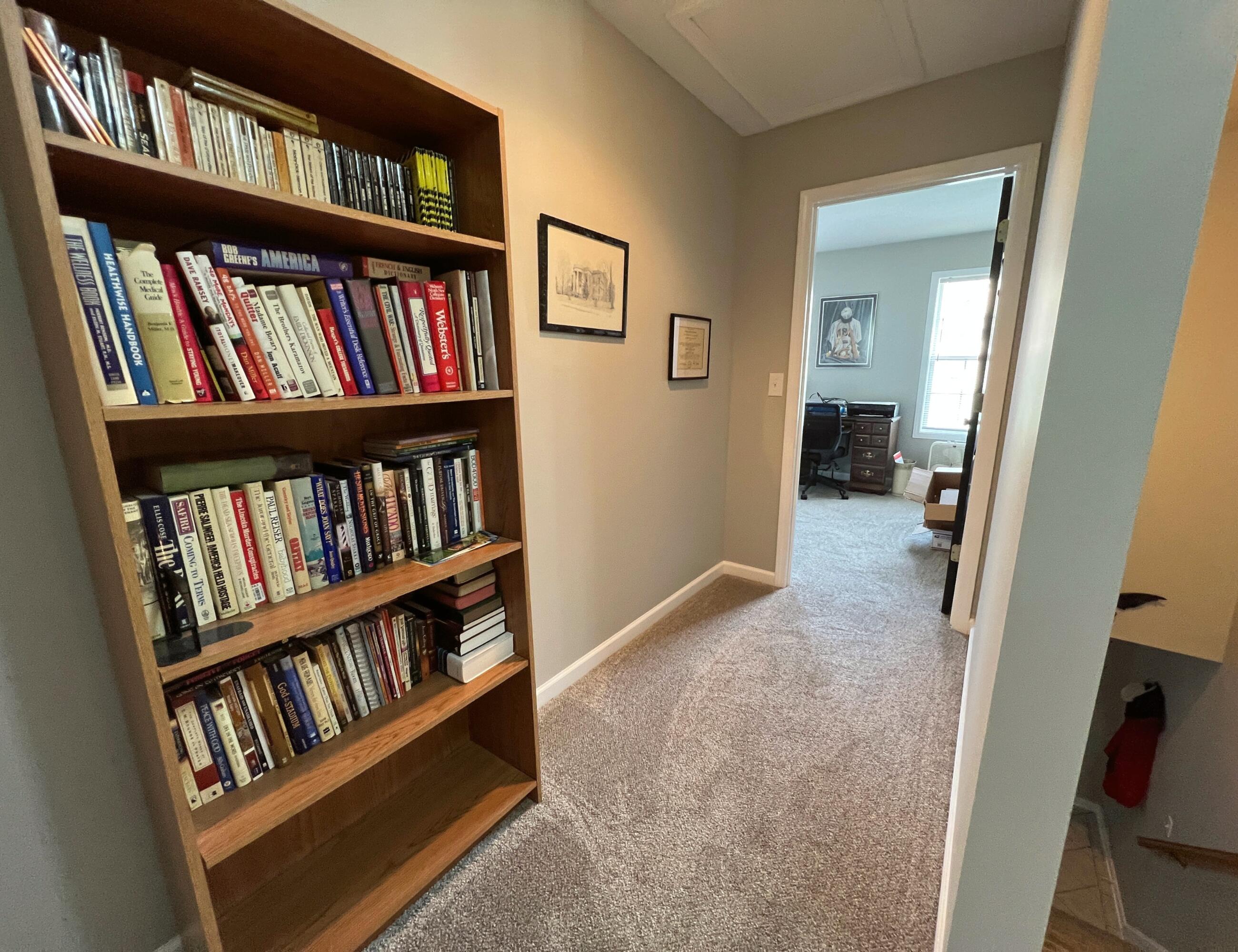 2420 Volunteer Parkway, 39