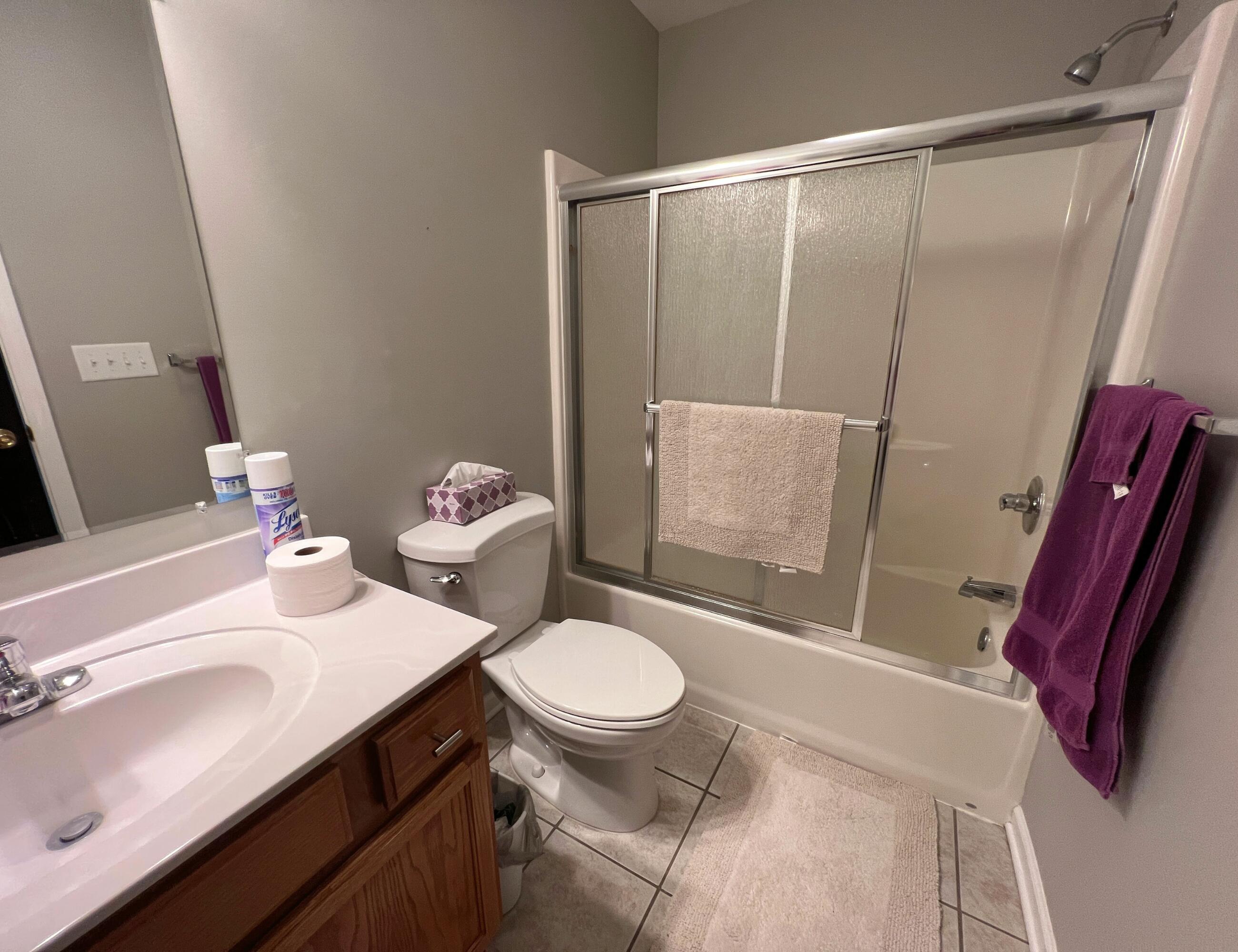 2420 Volunteer Parkway, 39