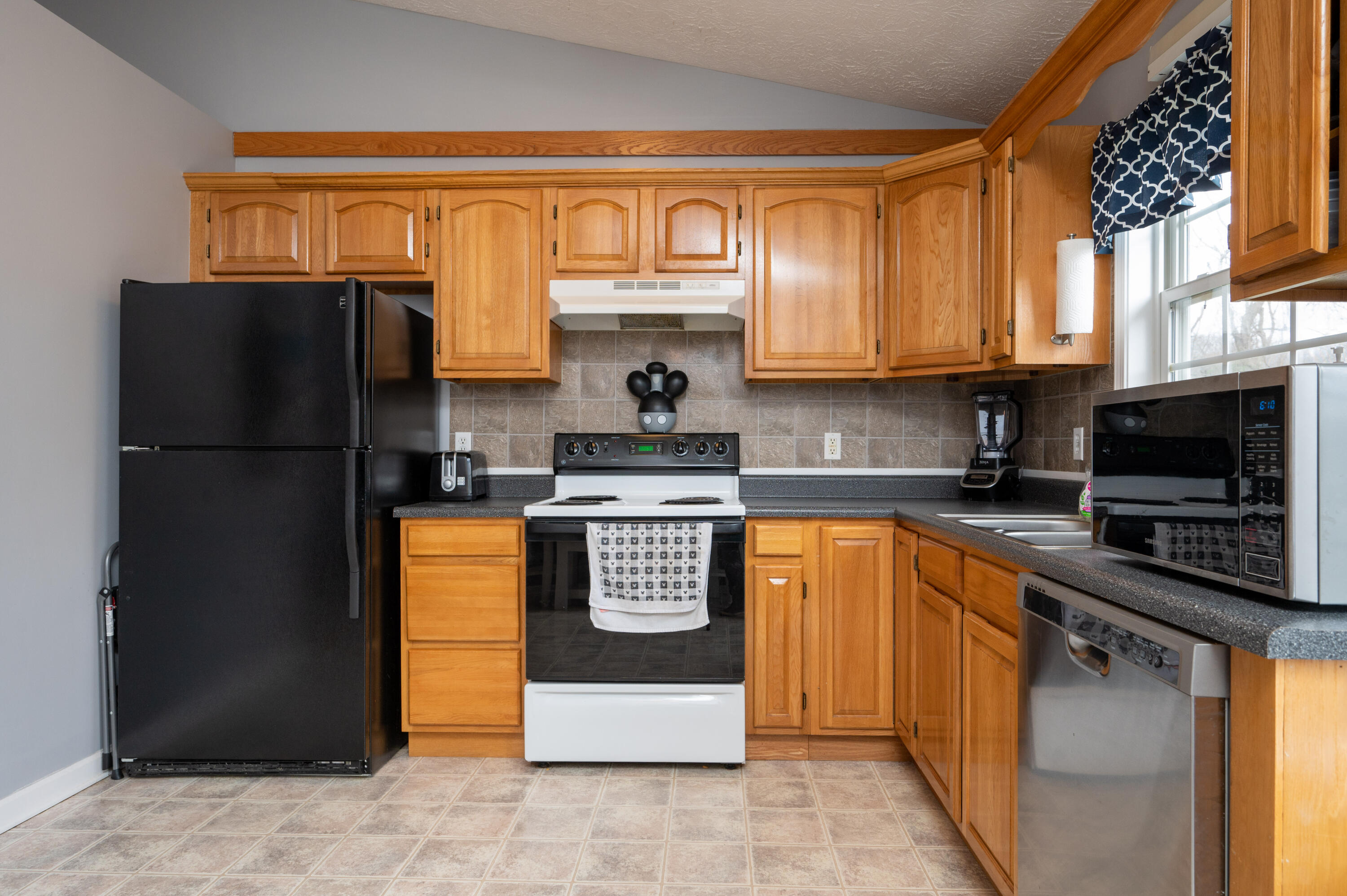 136 Sunrise Meadow Court