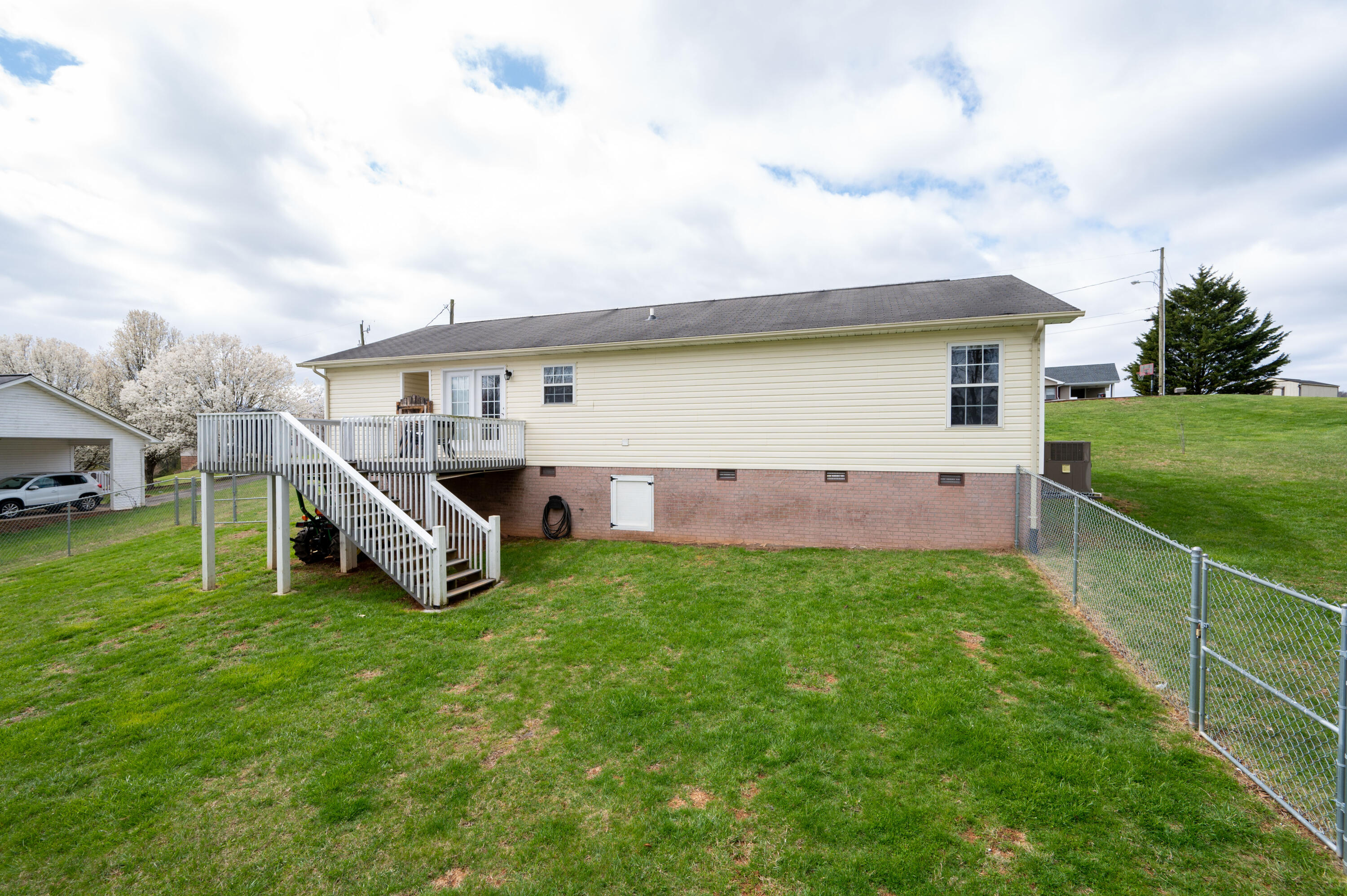 136 Sunrise Meadow Court