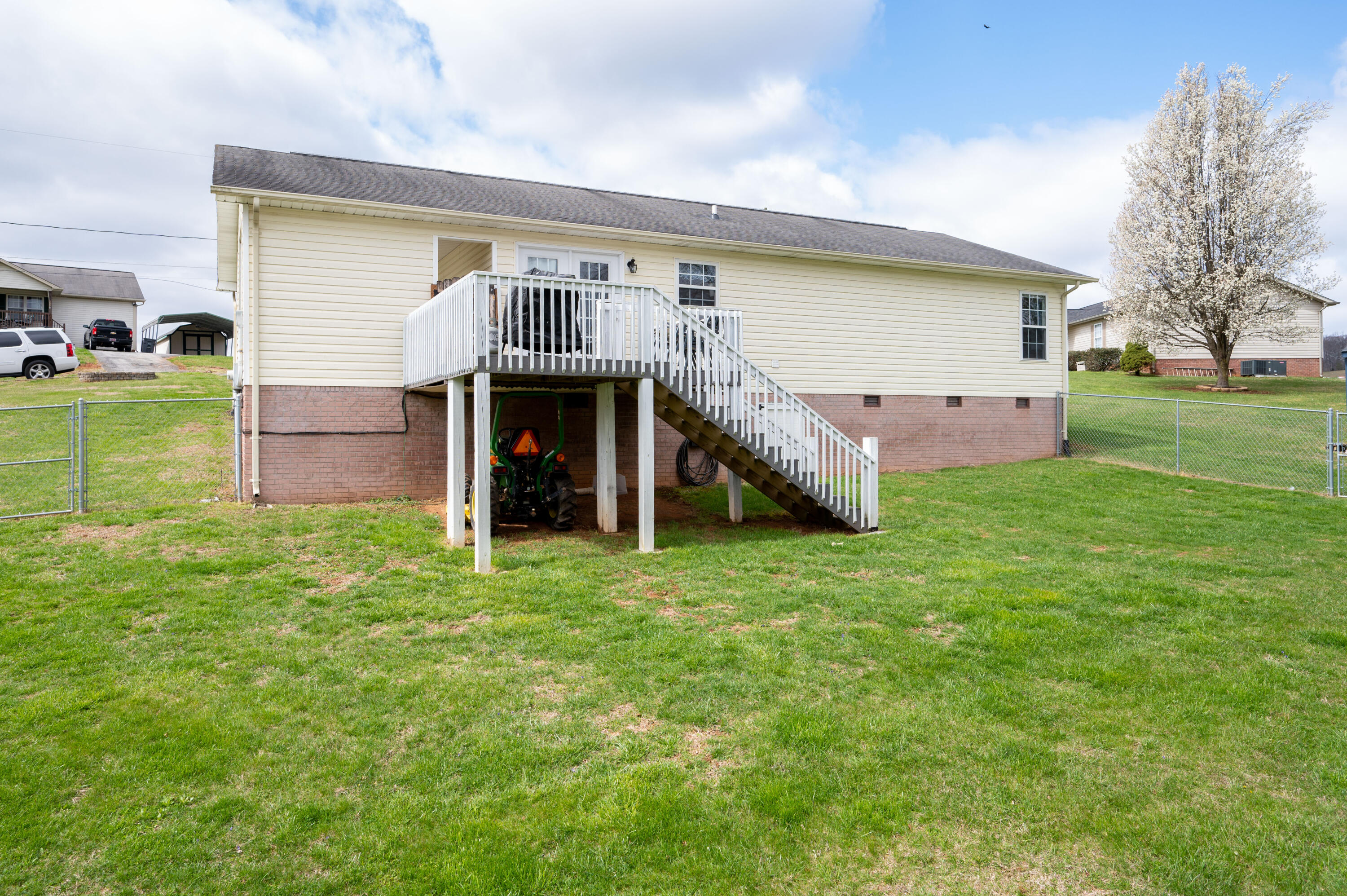136 Sunrise Meadow Court