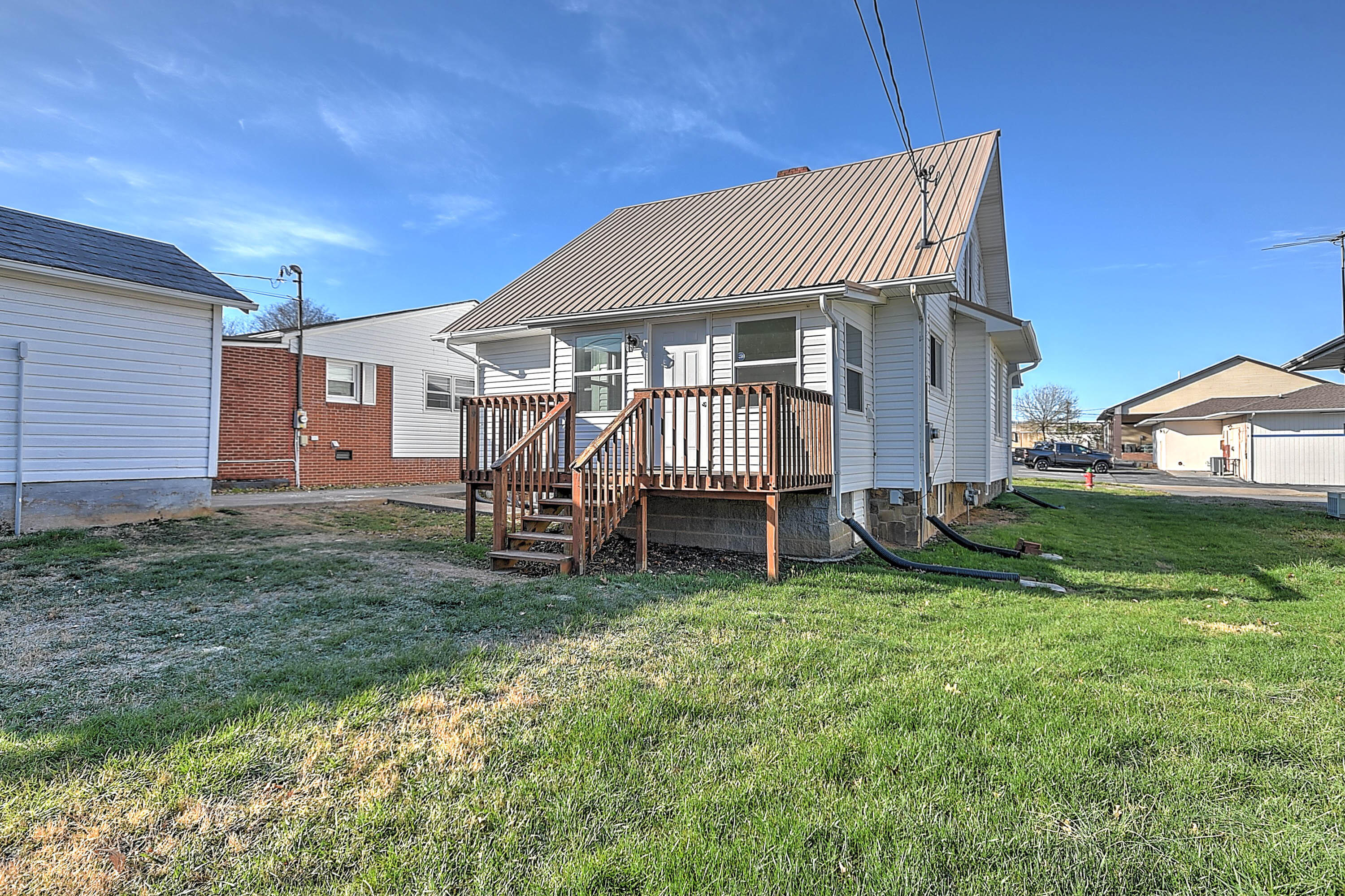 209 1st Street
