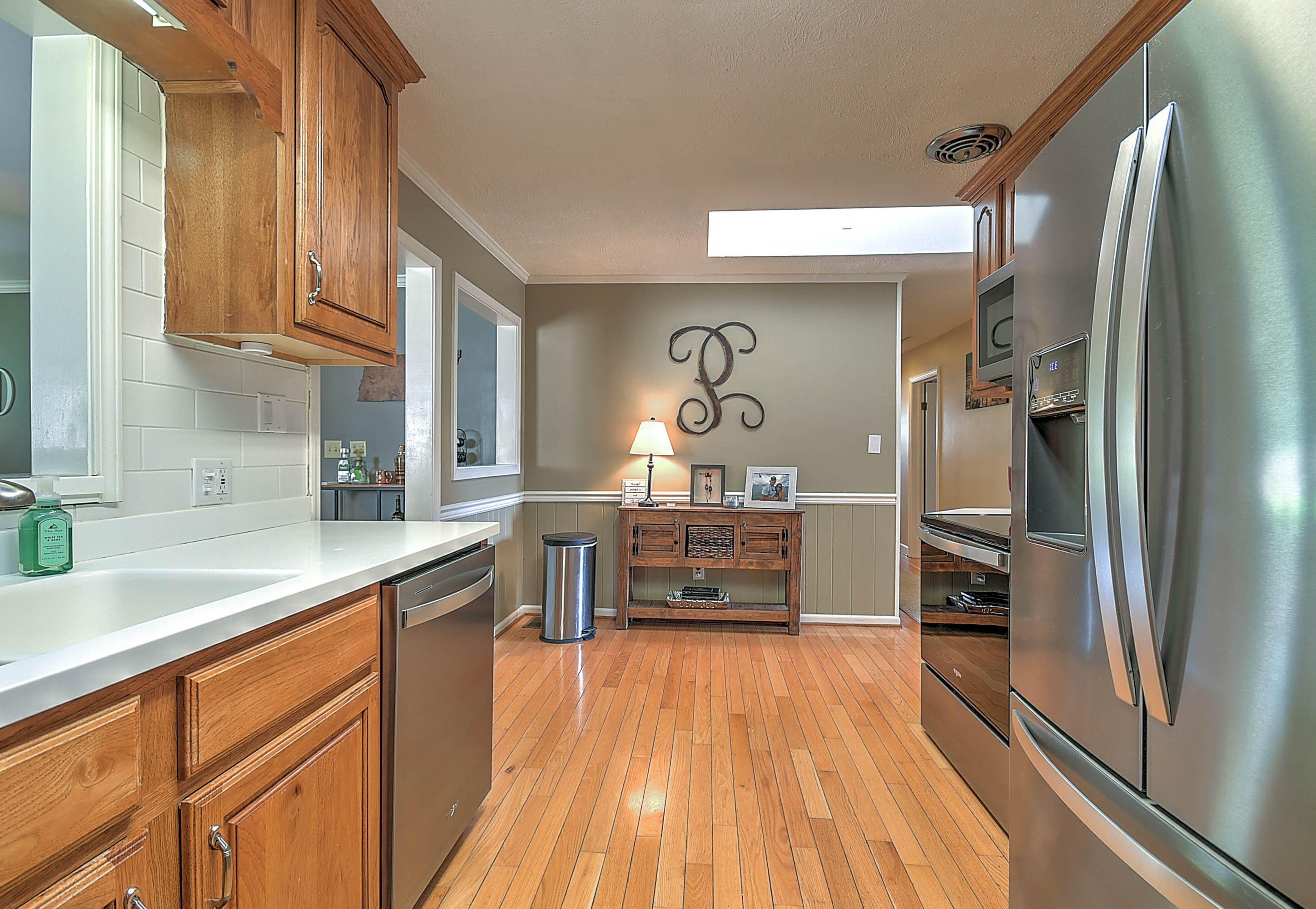 212 Carolyn Circle