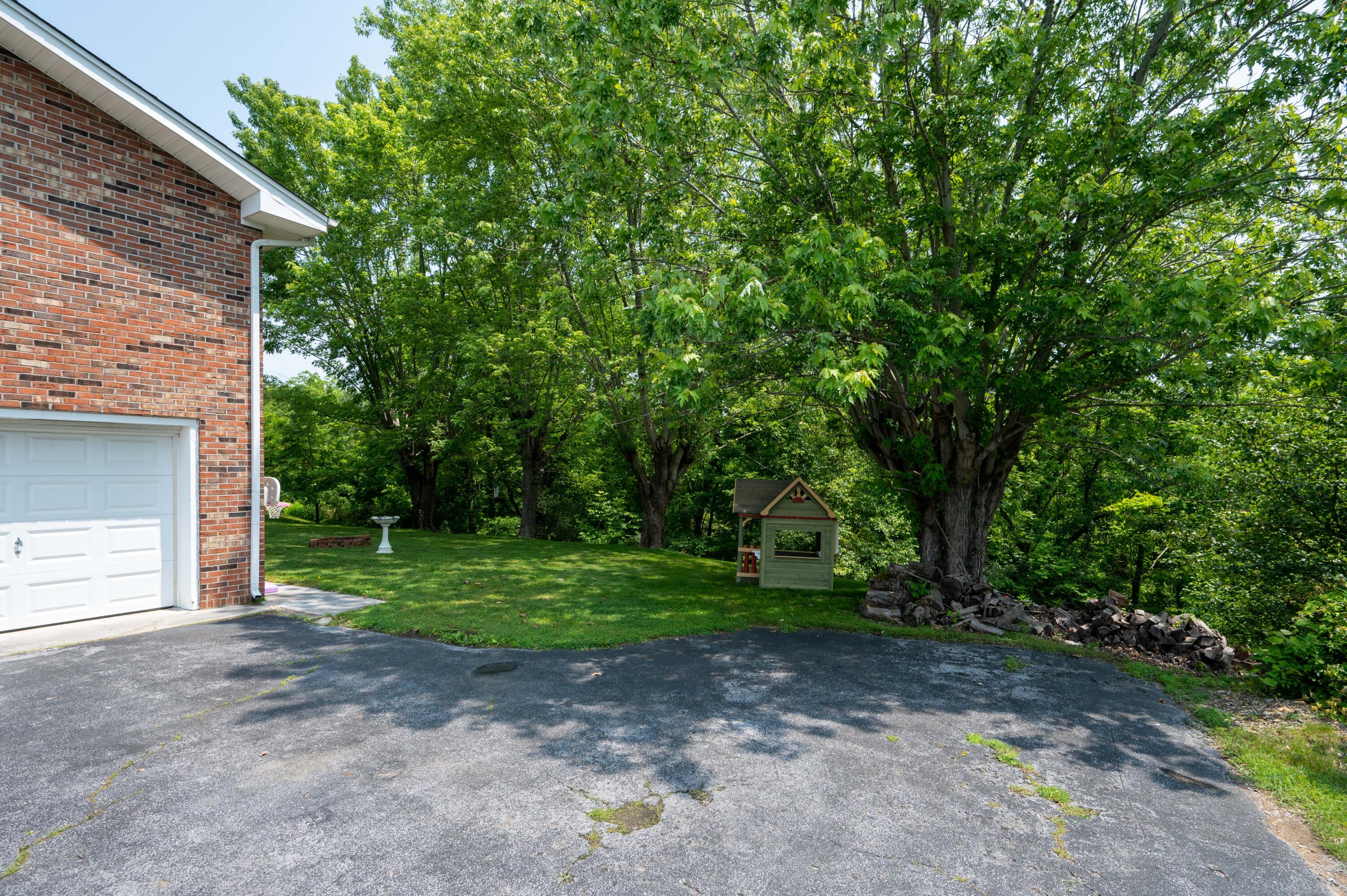 102 Richmond Heights Road