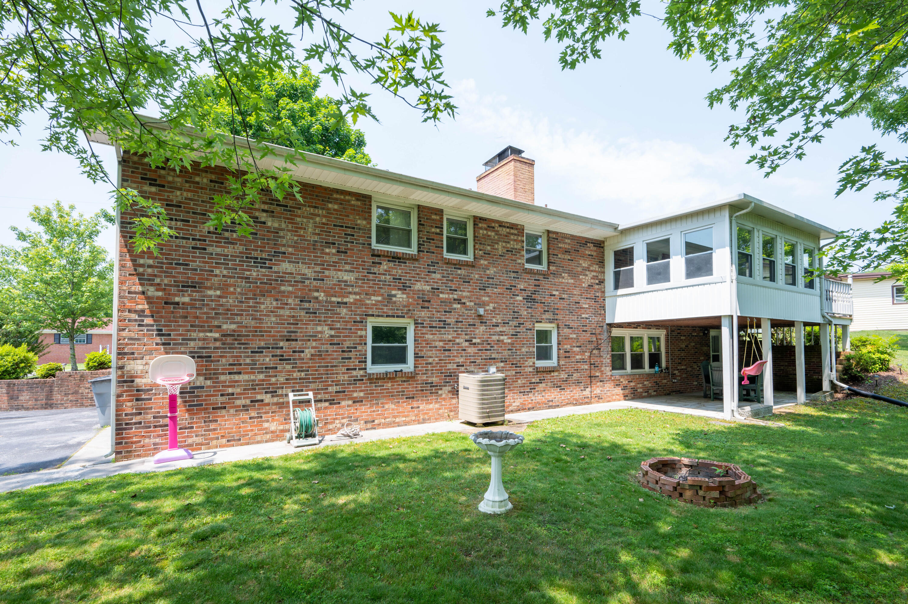 102 Richmond Heights Road