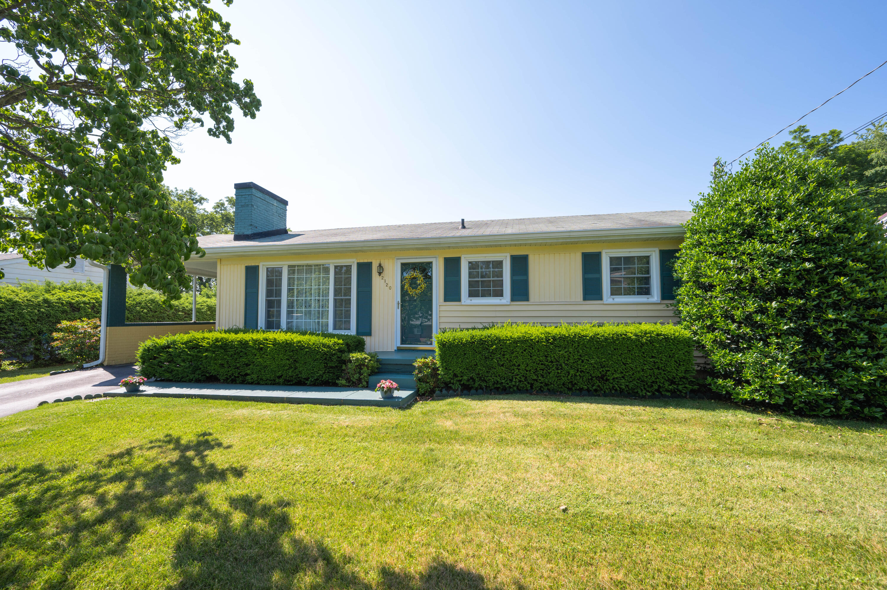 2120 Osborne Street