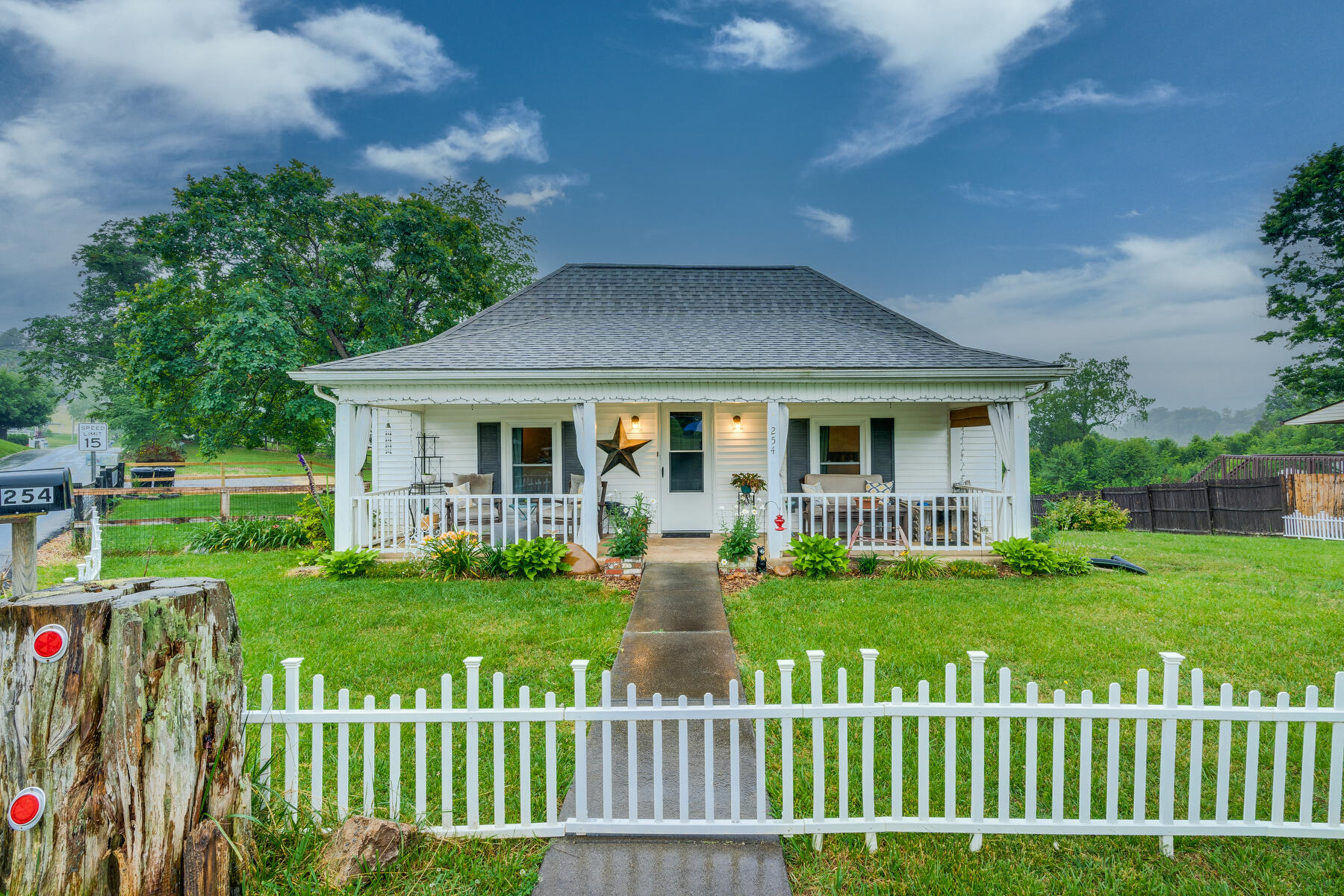 254 Jonesboro Dr Drive