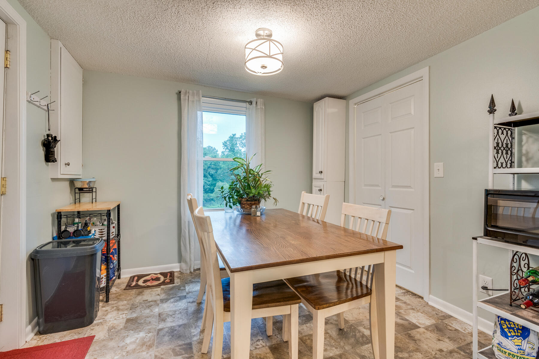 254 Jonesboro Dr Drive