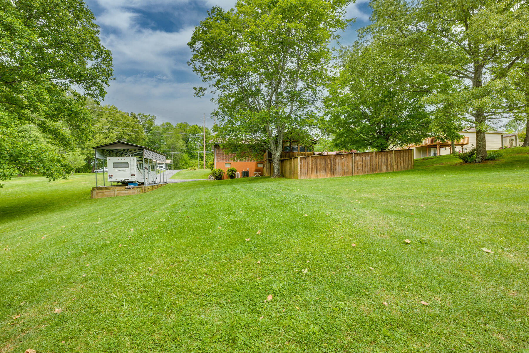 340 Springfield Dr