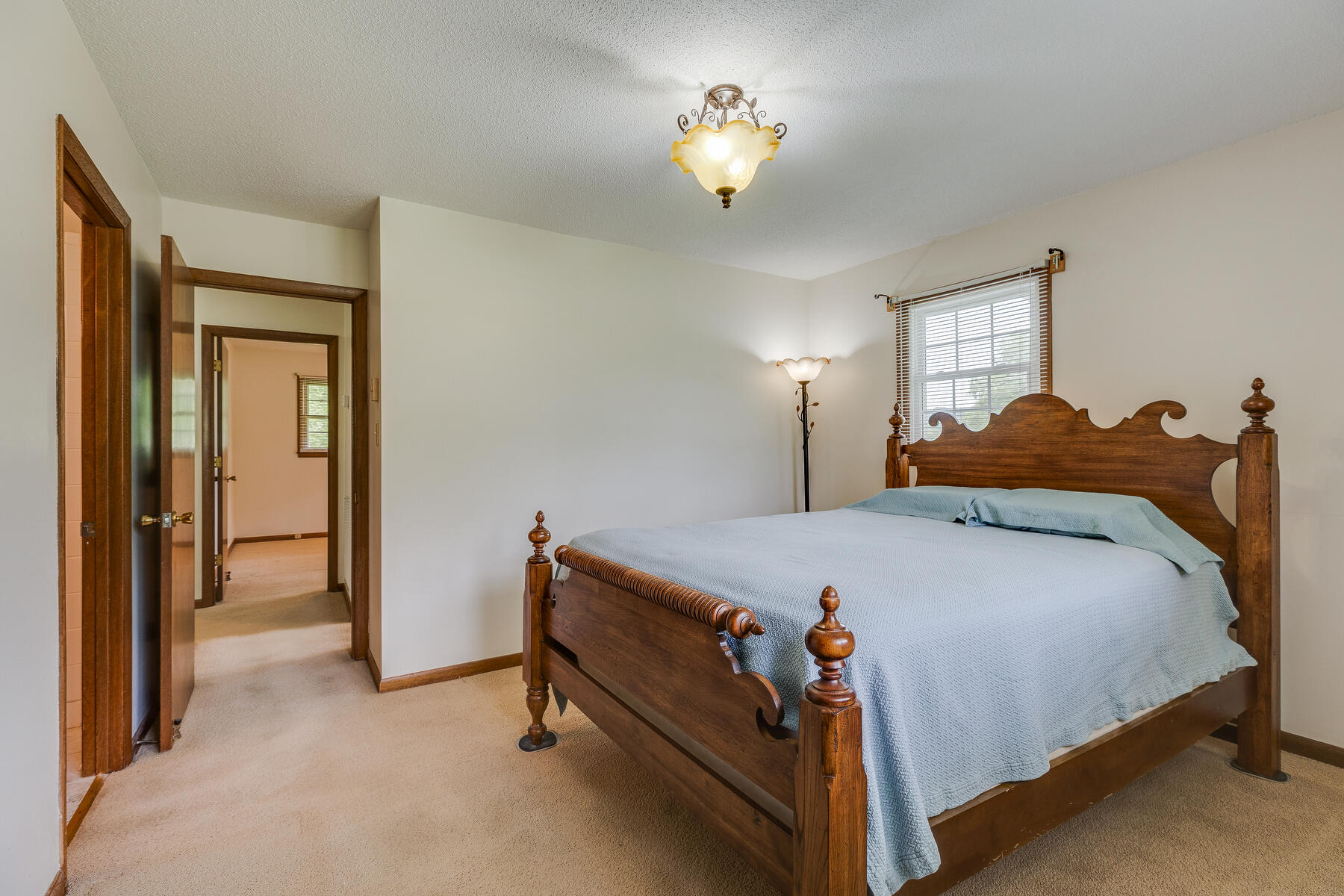 340 Springfield Dr