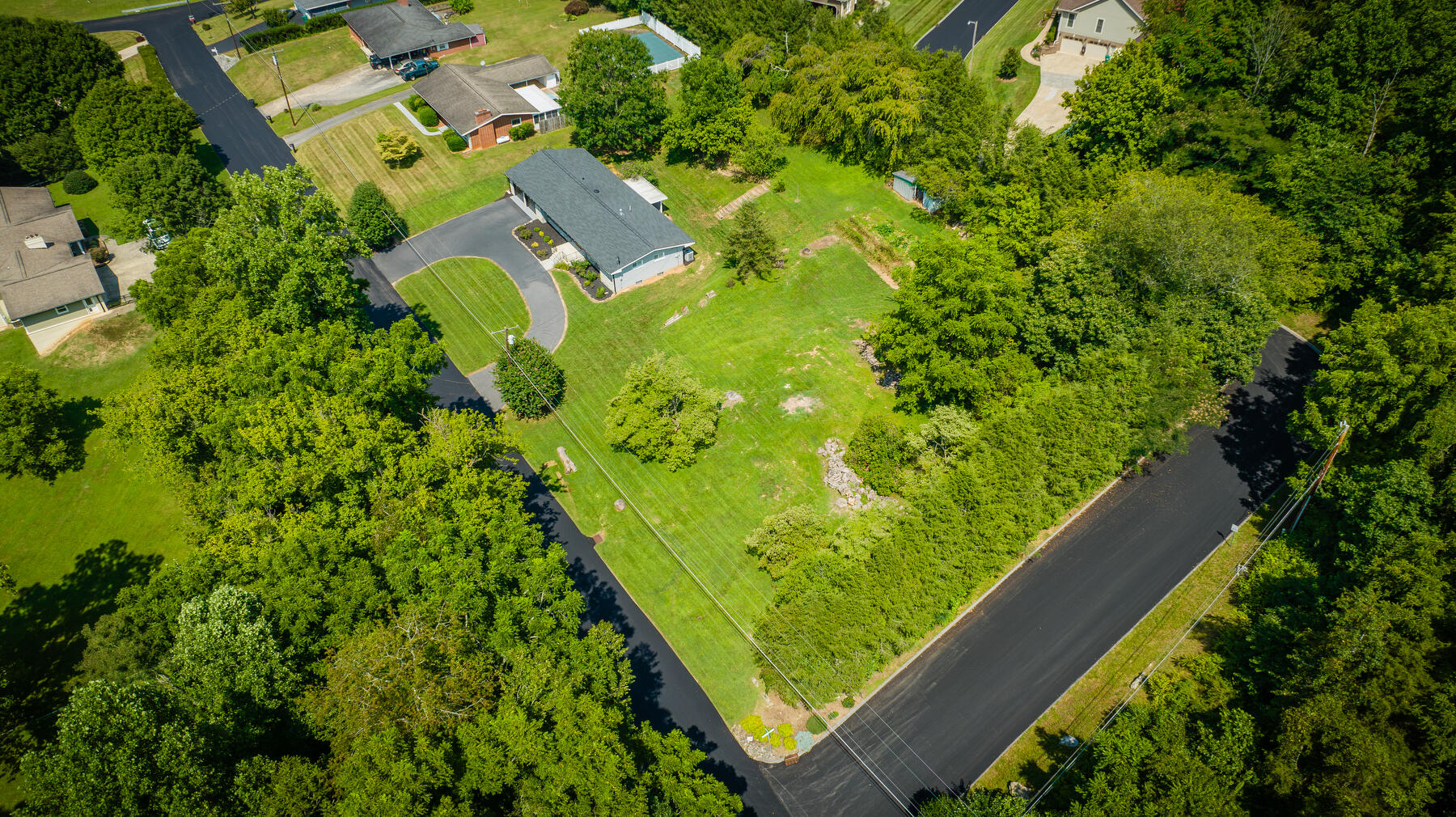 3322 Roller Drive