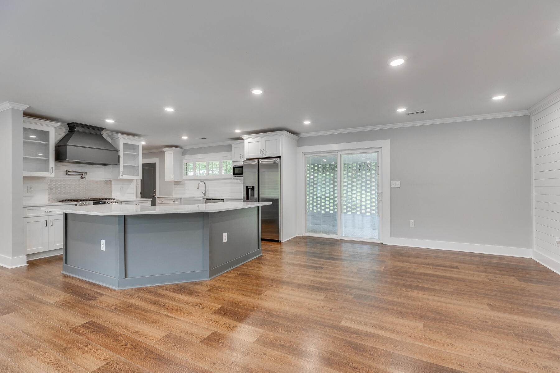 3322 Roller Drive