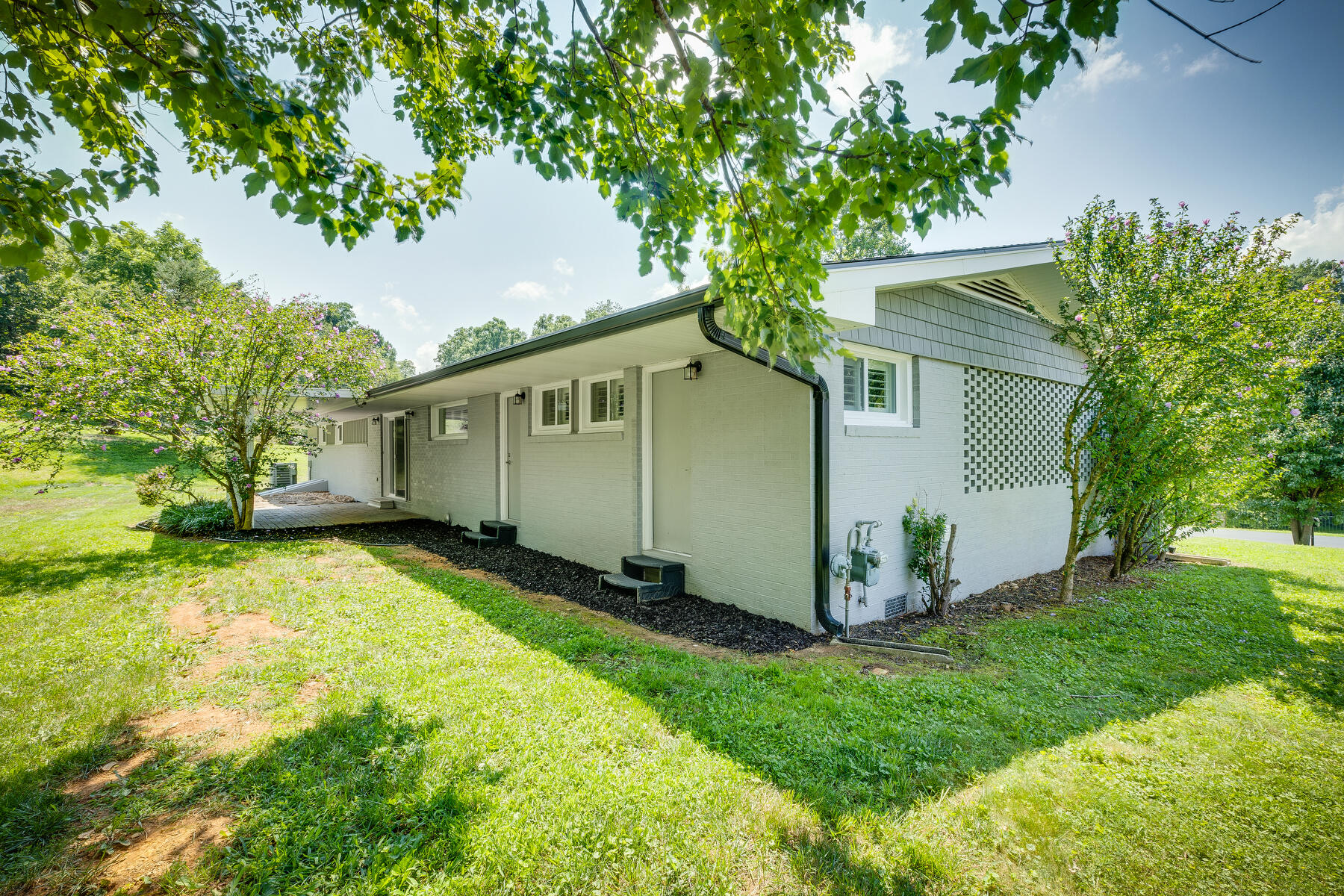 3322 Roller Drive