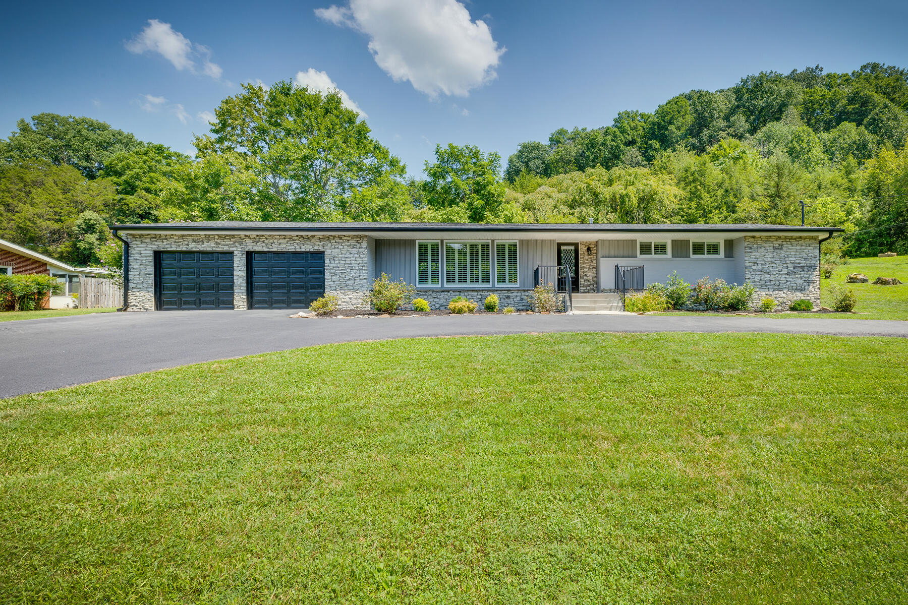 3322 Roller Drive