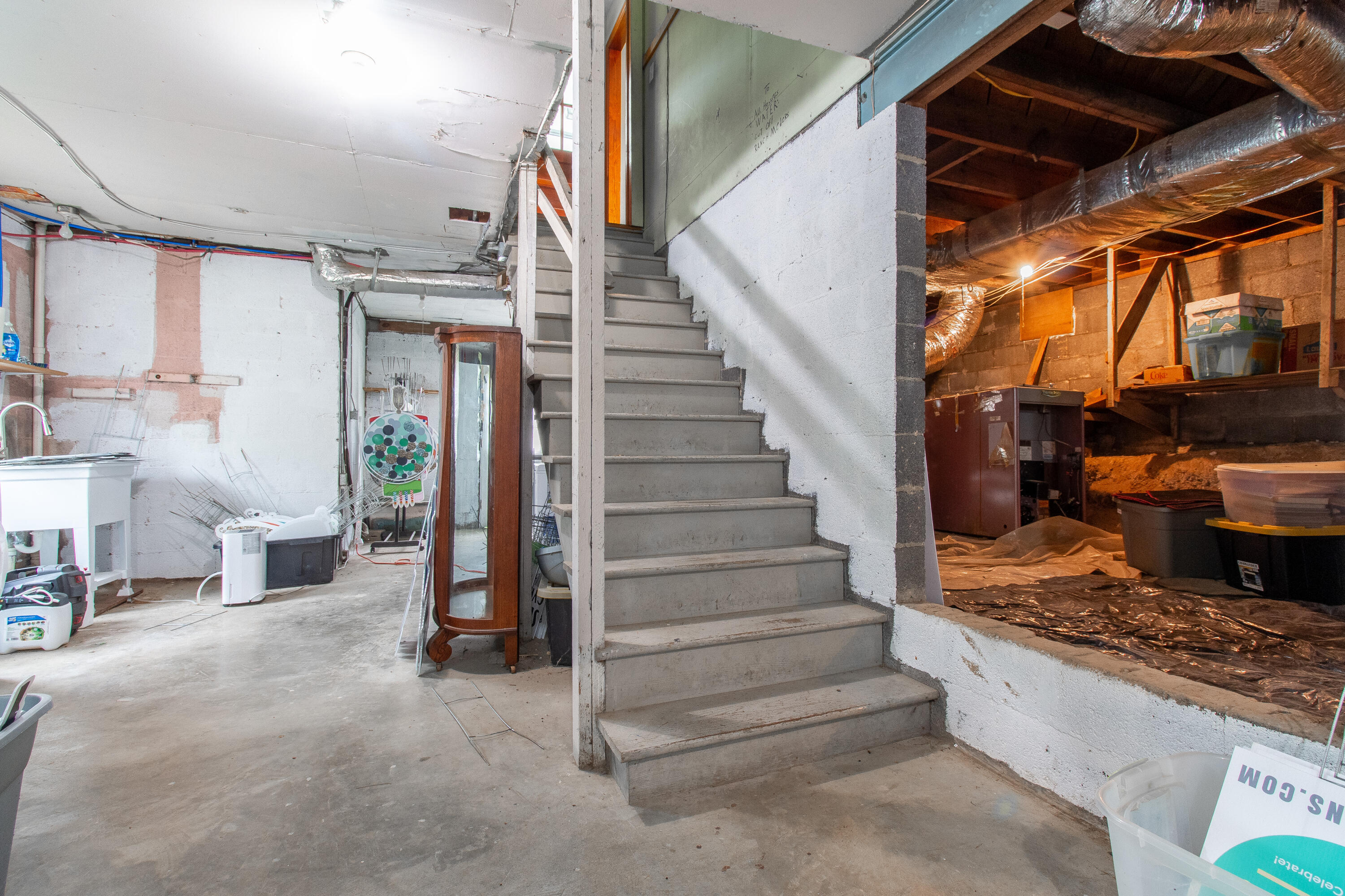 152 Woodland Street