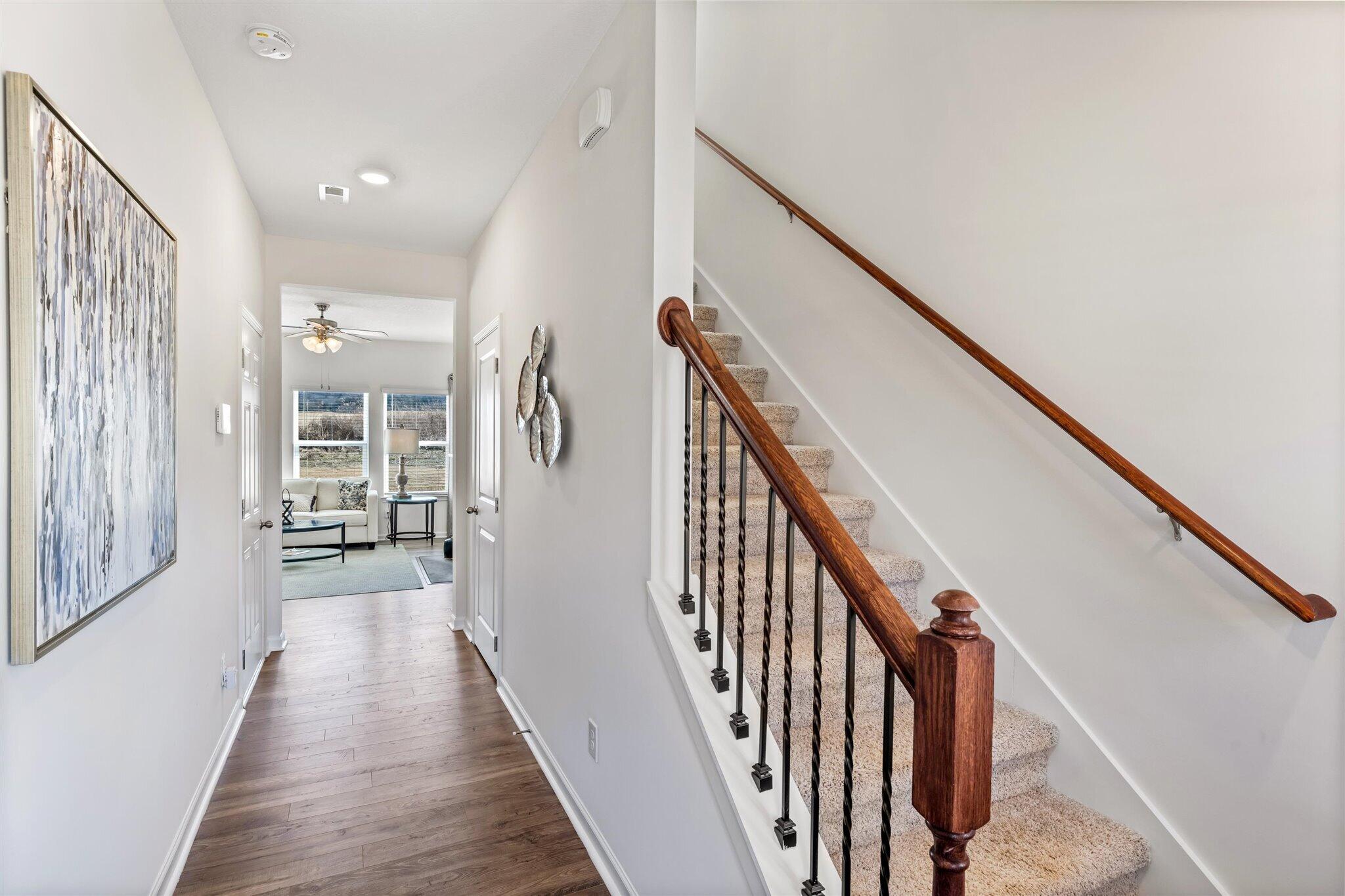 571 Sedgewick Wy