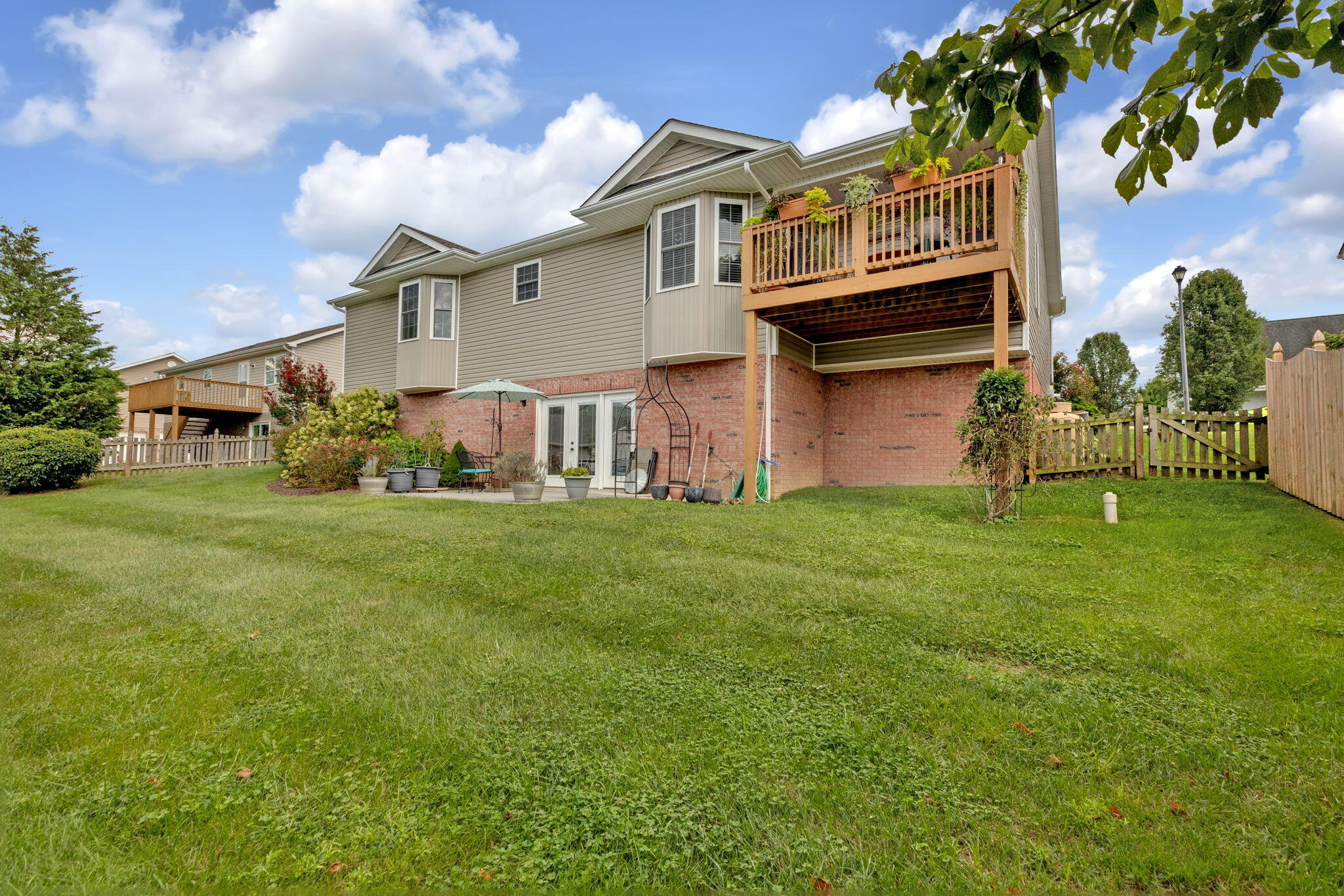 130 Violet Lane