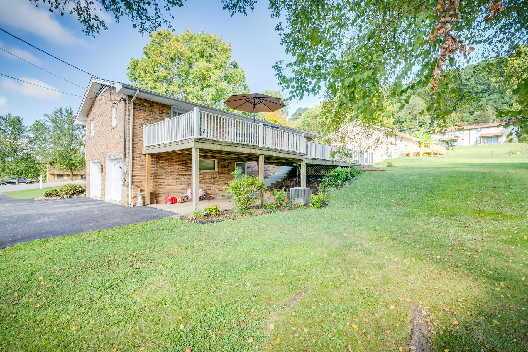 112 Lemay Drive