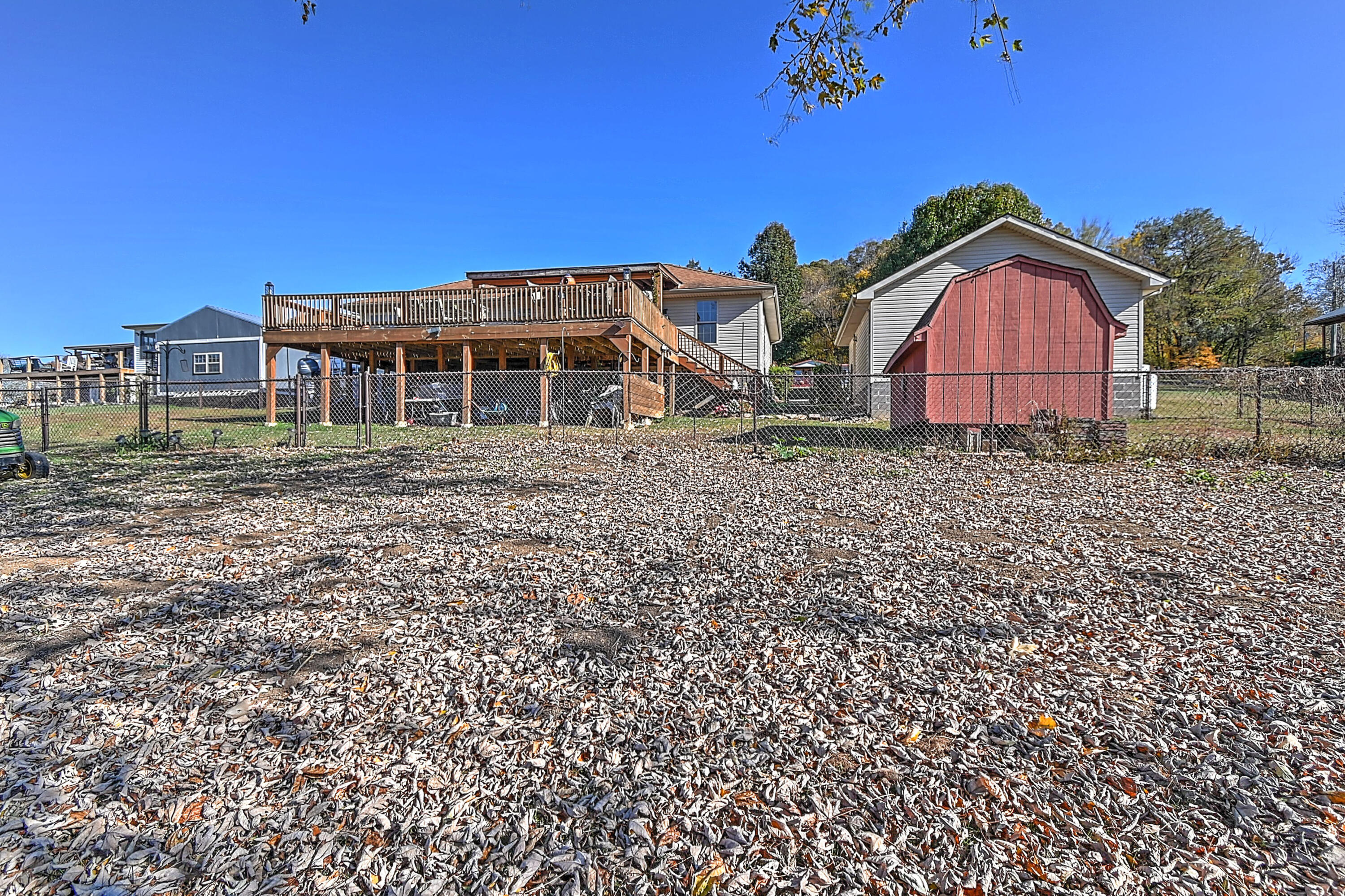 399 Horseshoe Bend Road