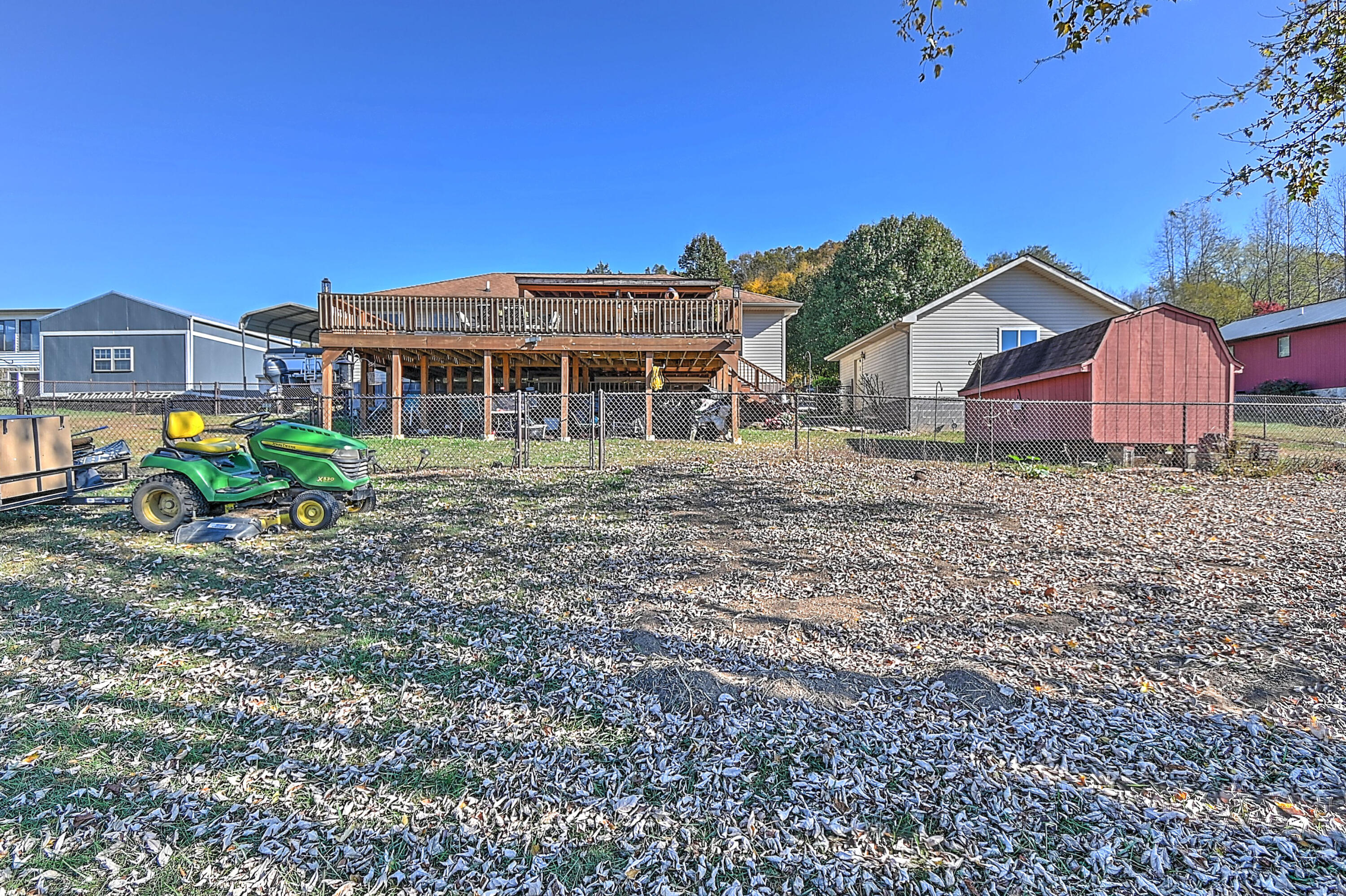 399 Horseshoe Bend Road