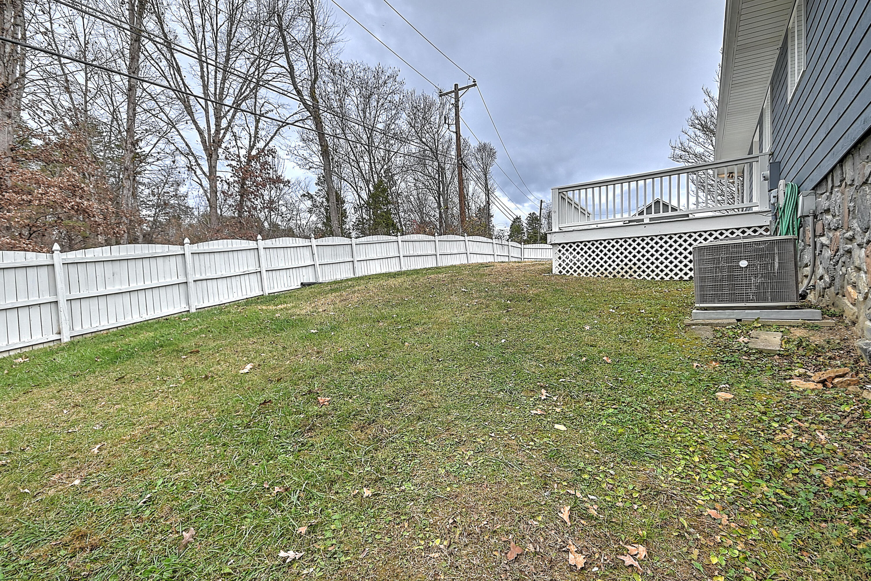 1924 Birchwood Rd
