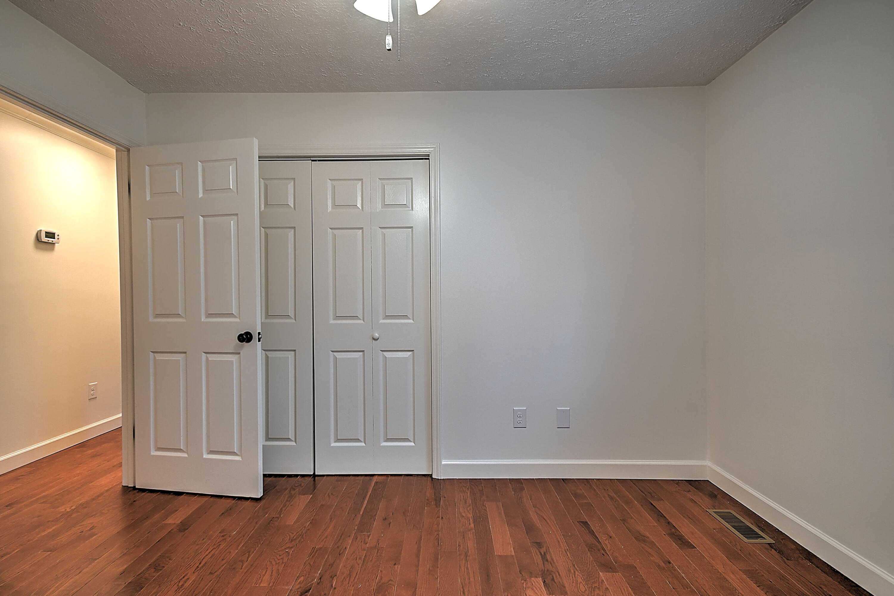 1924 Birchwood Rd