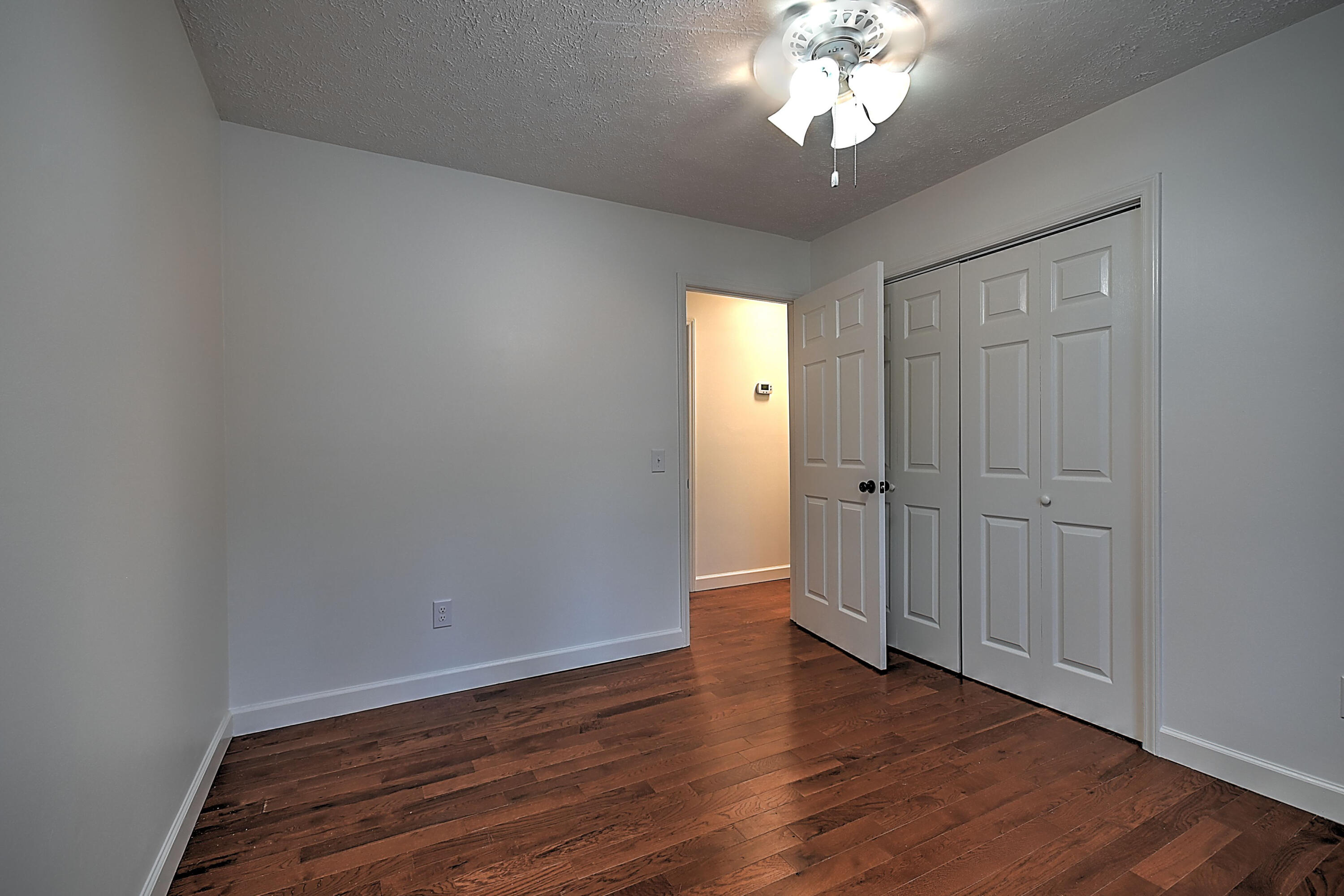 1924 Birchwood Rd
