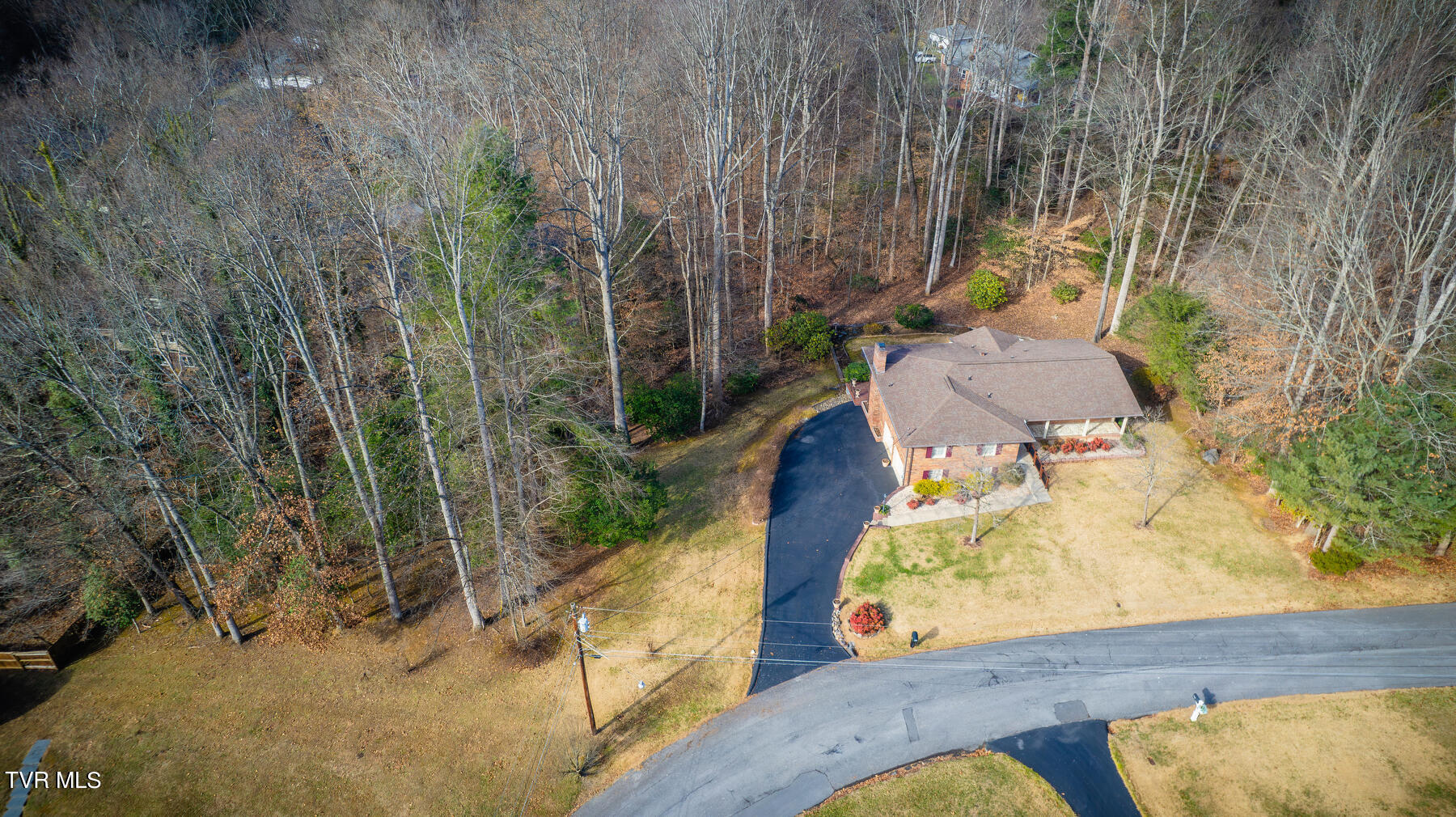 408 Robin Road