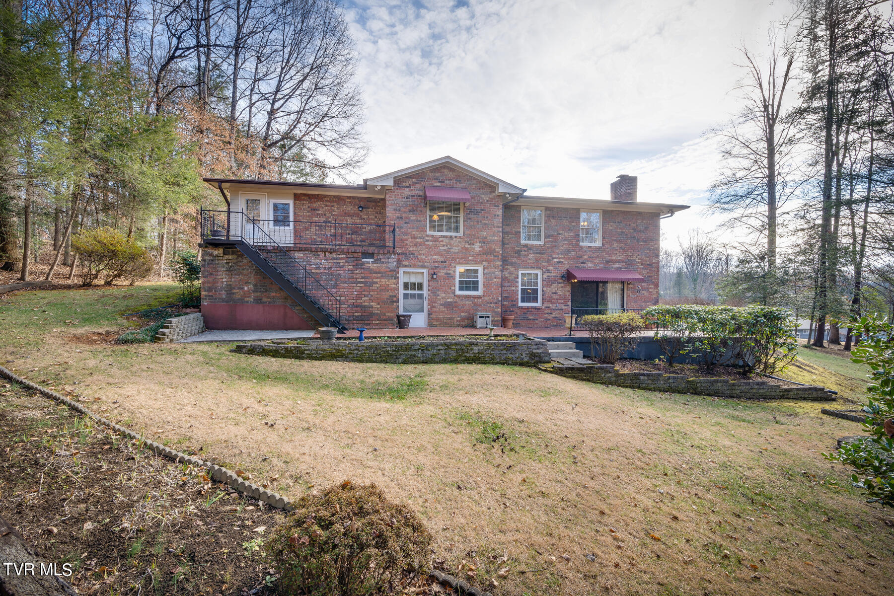 408 Robin Road