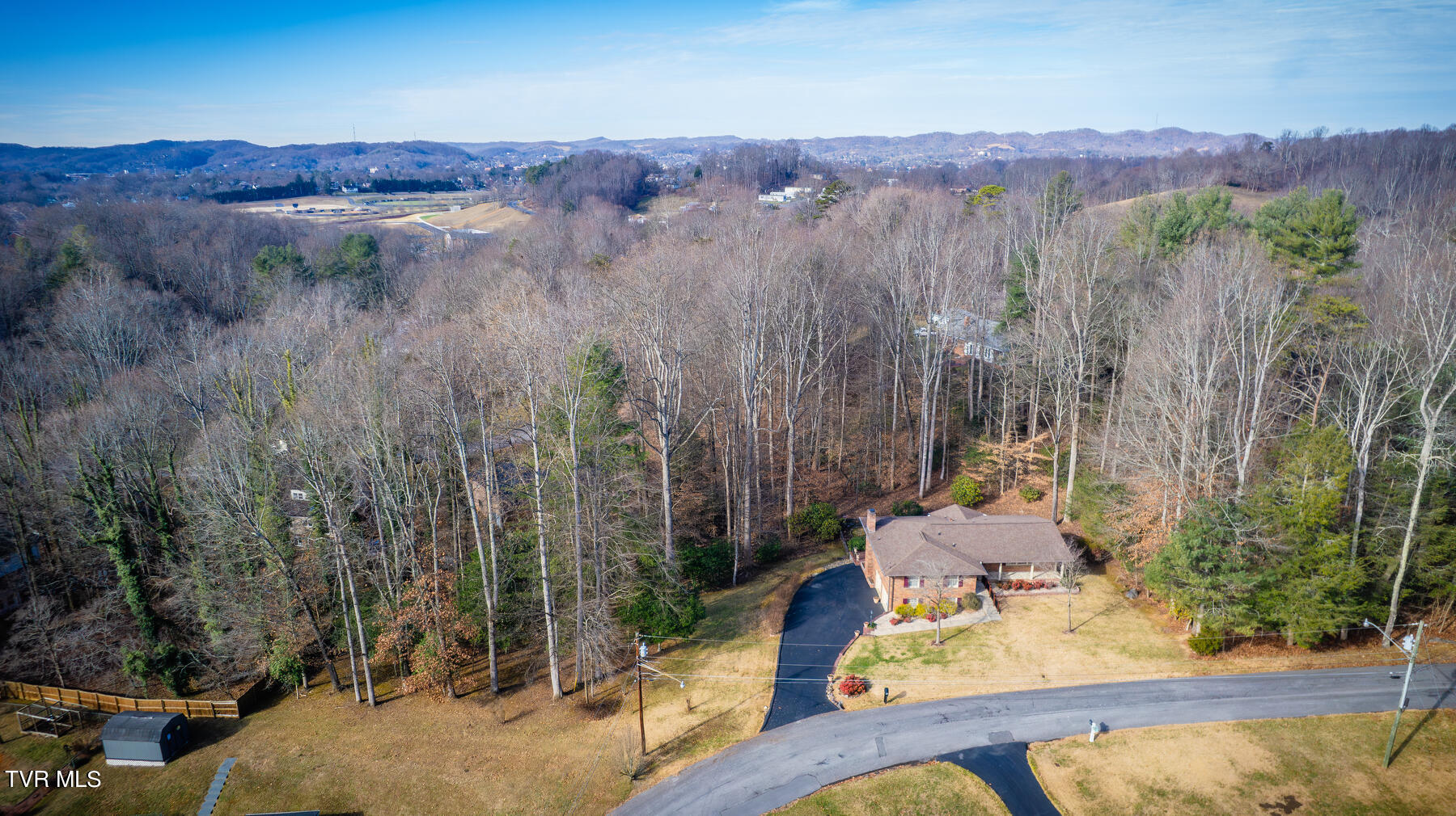 408 Robin Road