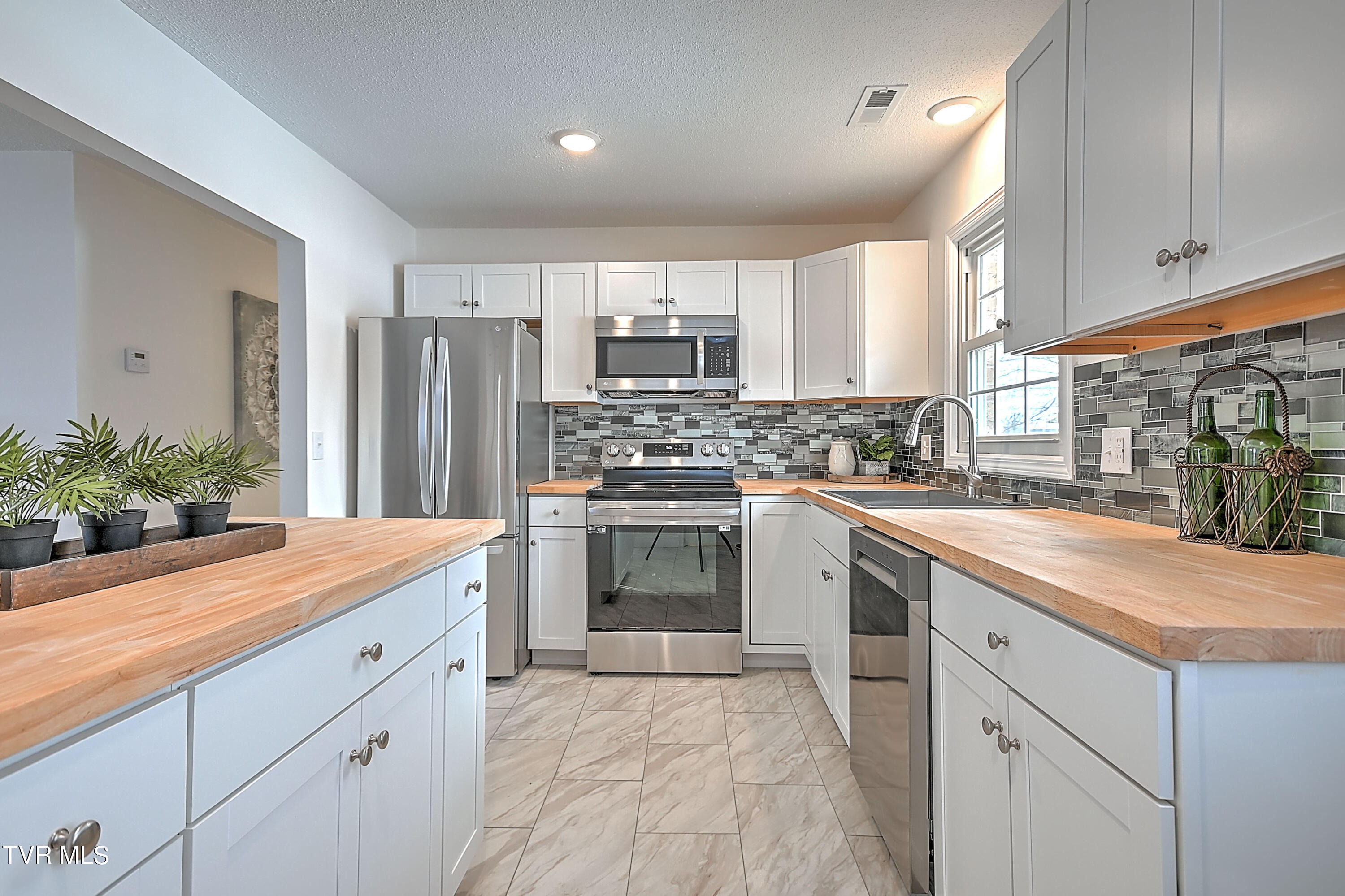 282 Shannon View Road