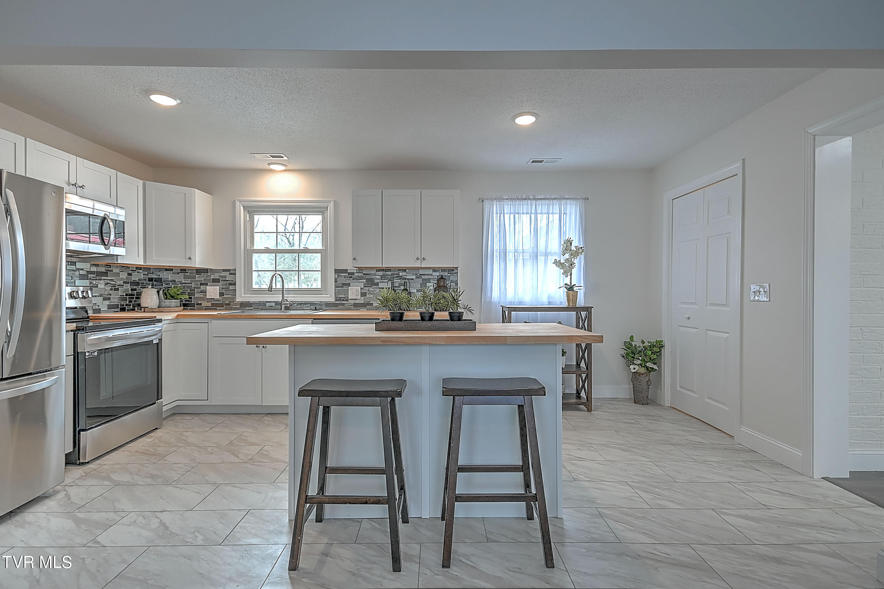 282 Shannon View Road
