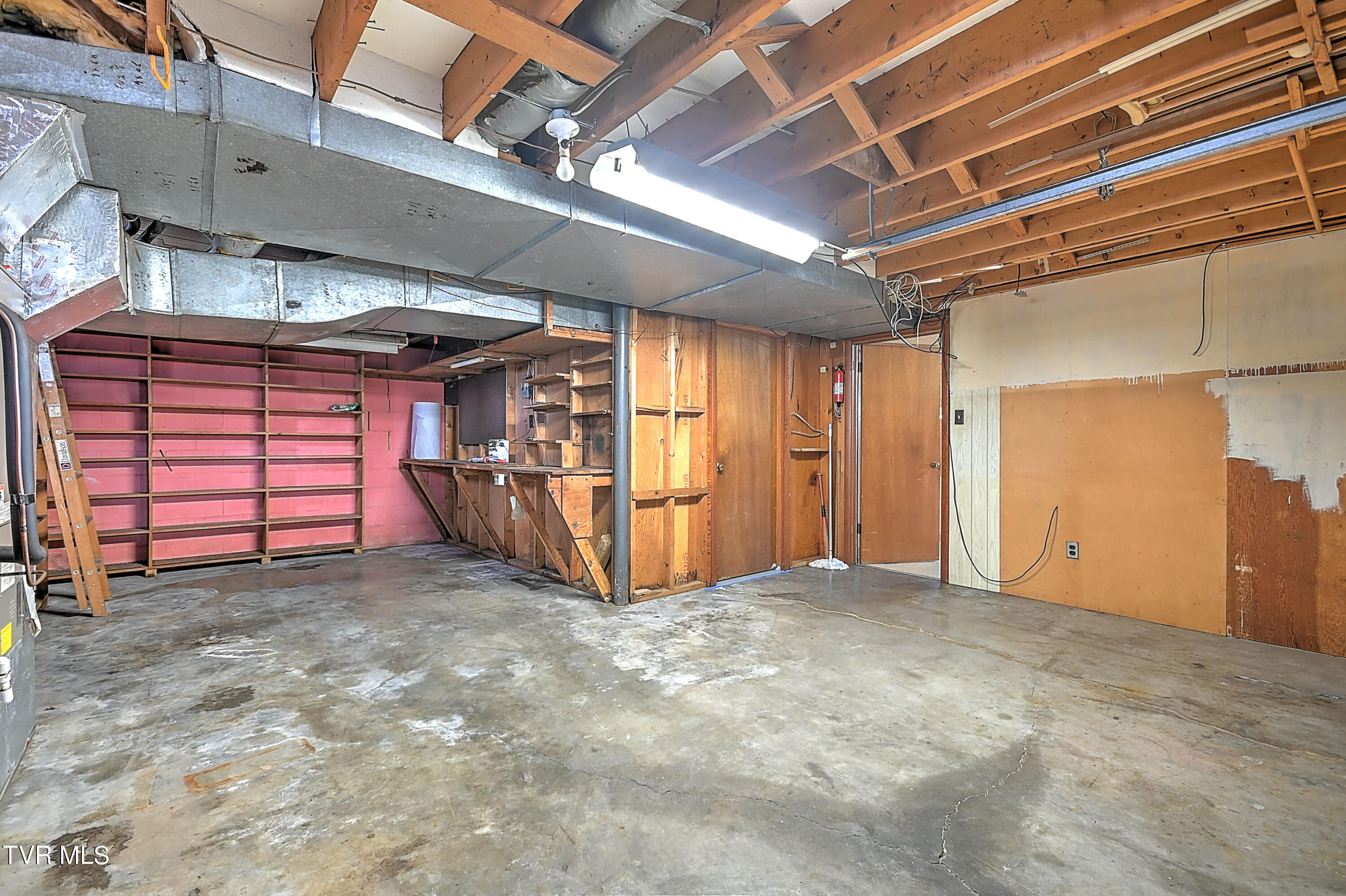 127 Echo Lane