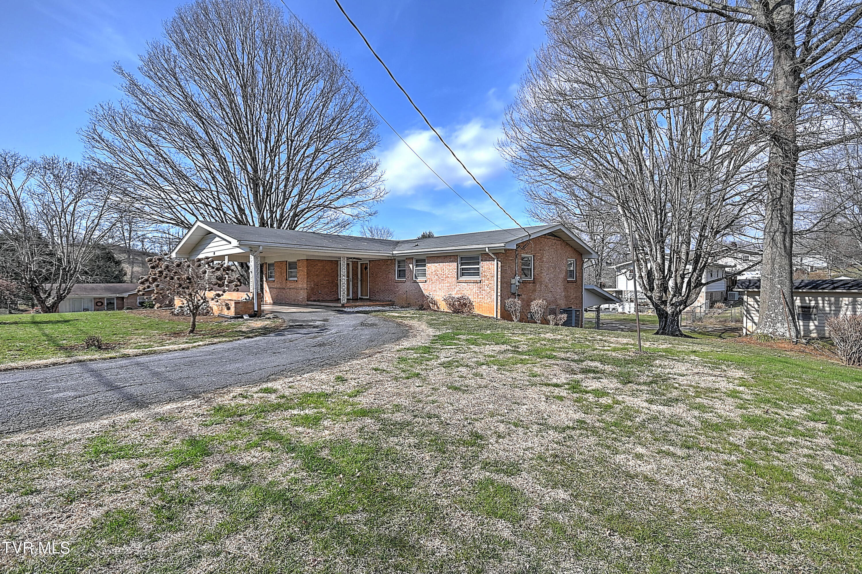 127 Echo Lane
