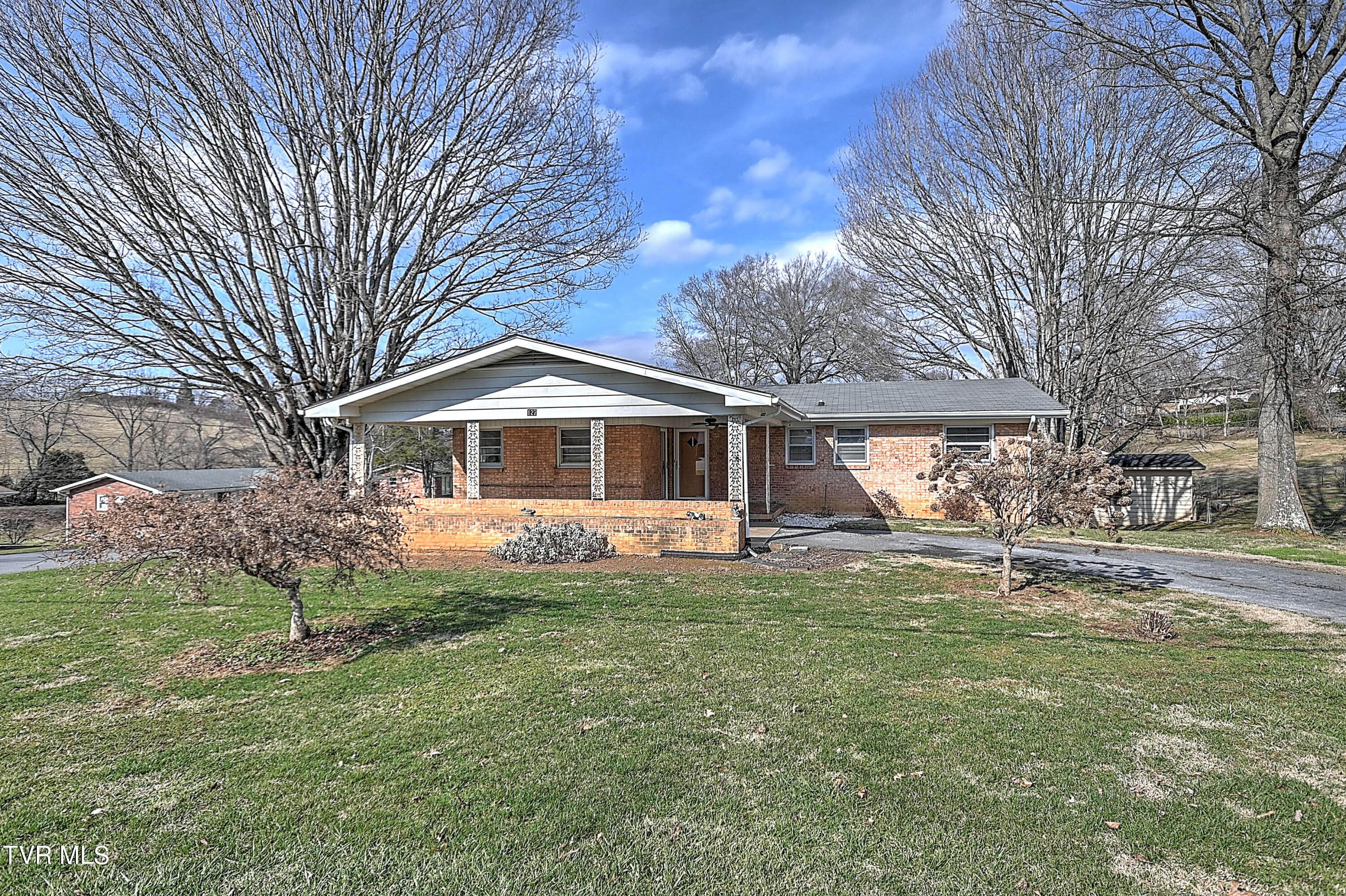 127 Echo Lane