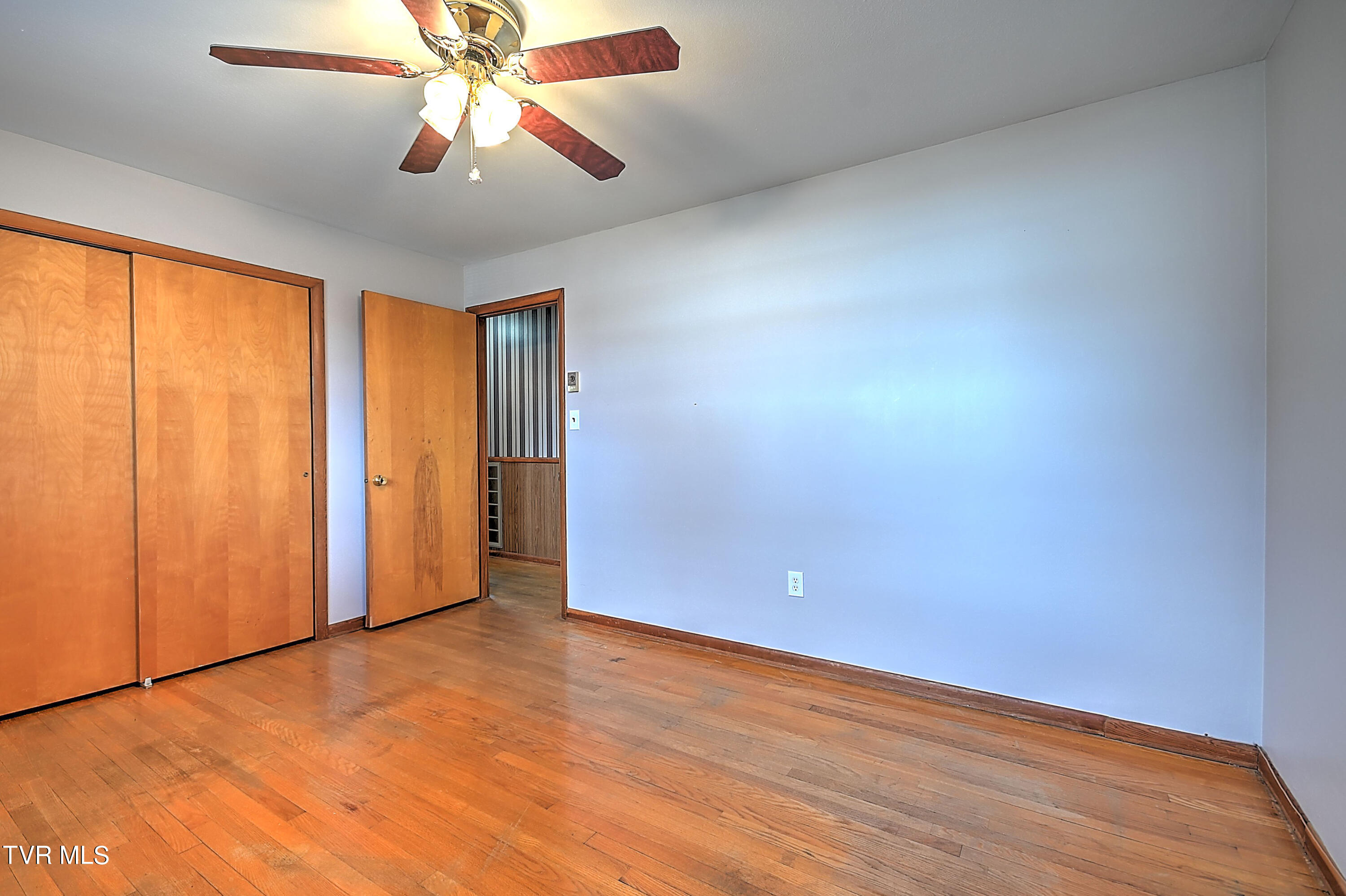127 Echo Lane