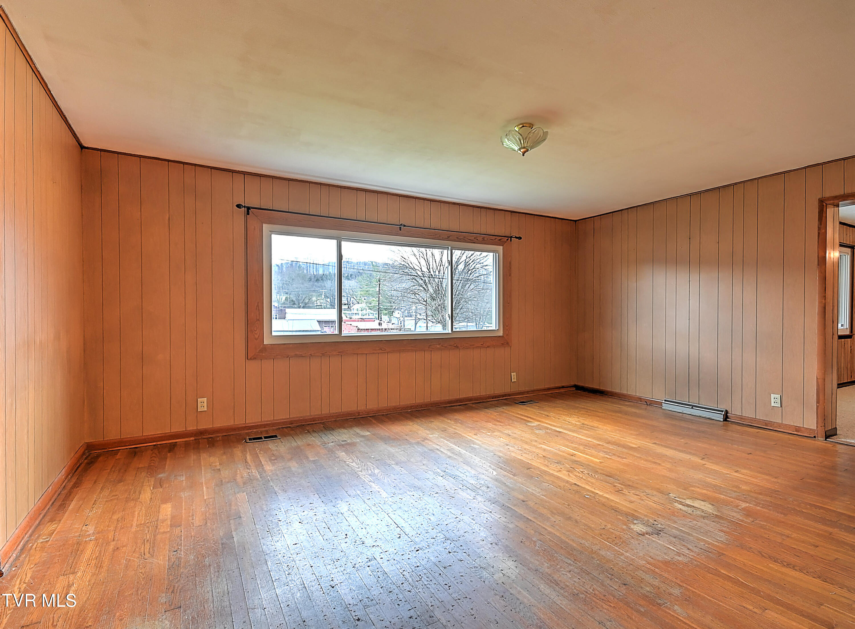 135 Dinsmore Road