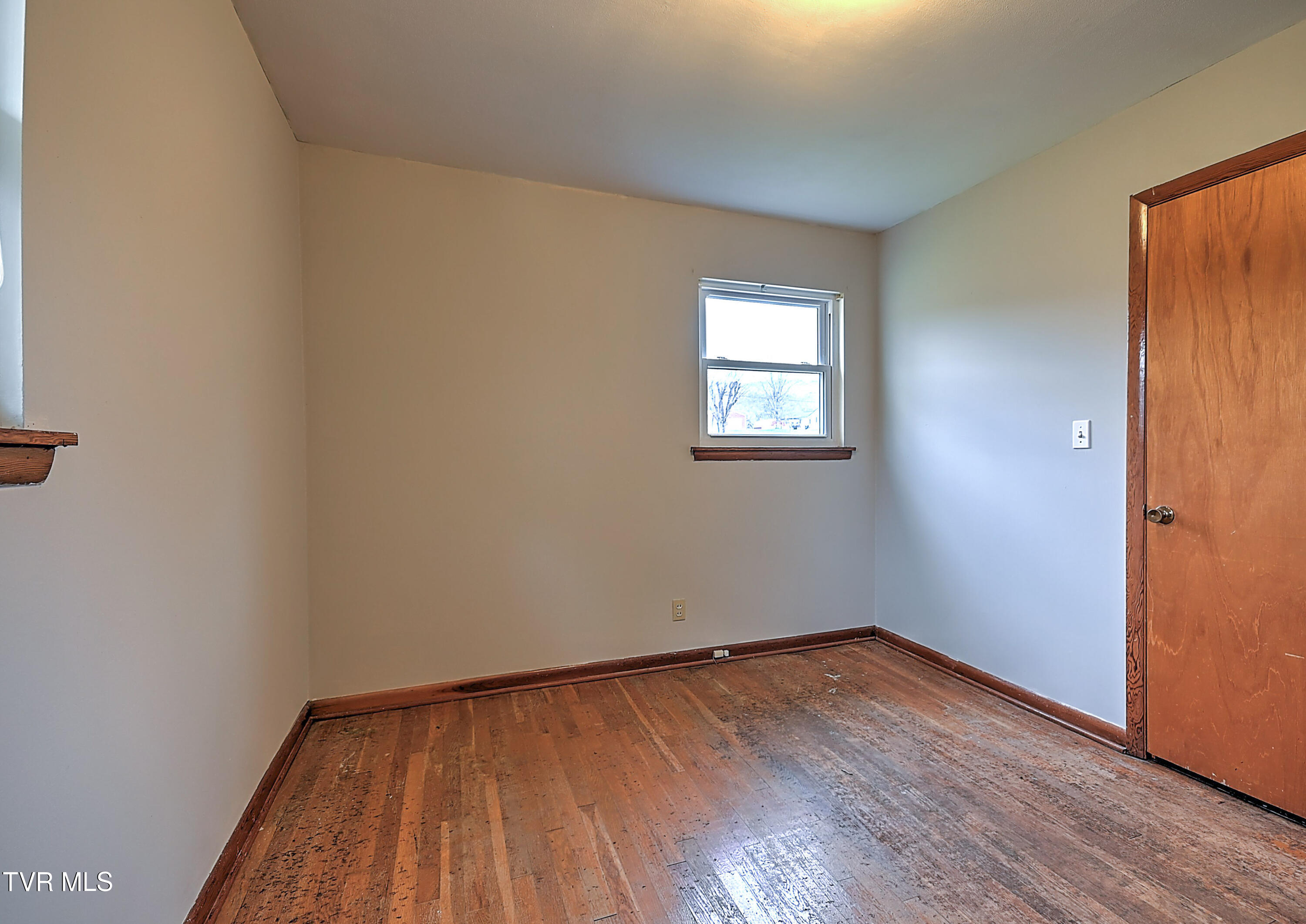 135 Dinsmore Road